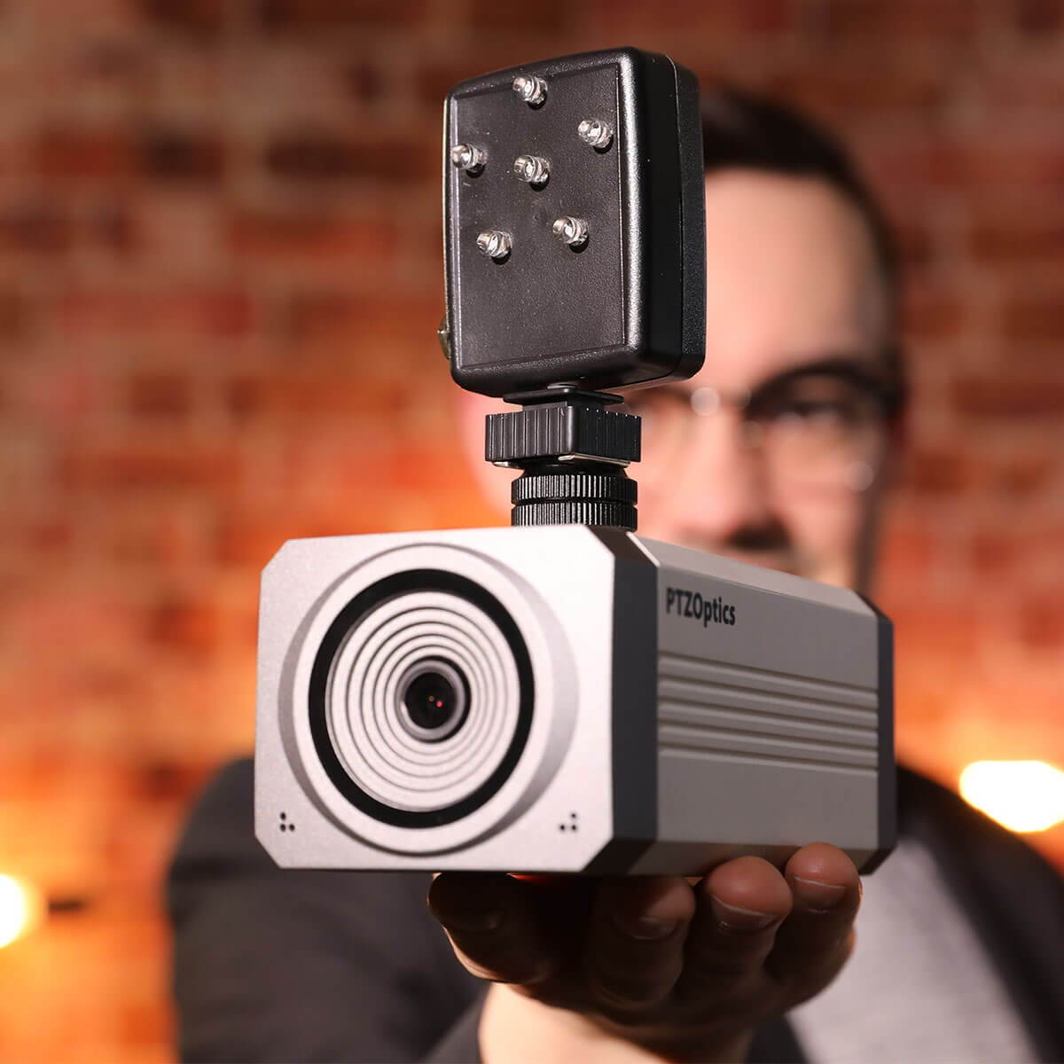 PTZOptics PTEPTZ-ZCAM-G2 1920x1080/30FPS/100 HFOV/HD-SDI IP Camera with US Power Supply (White)