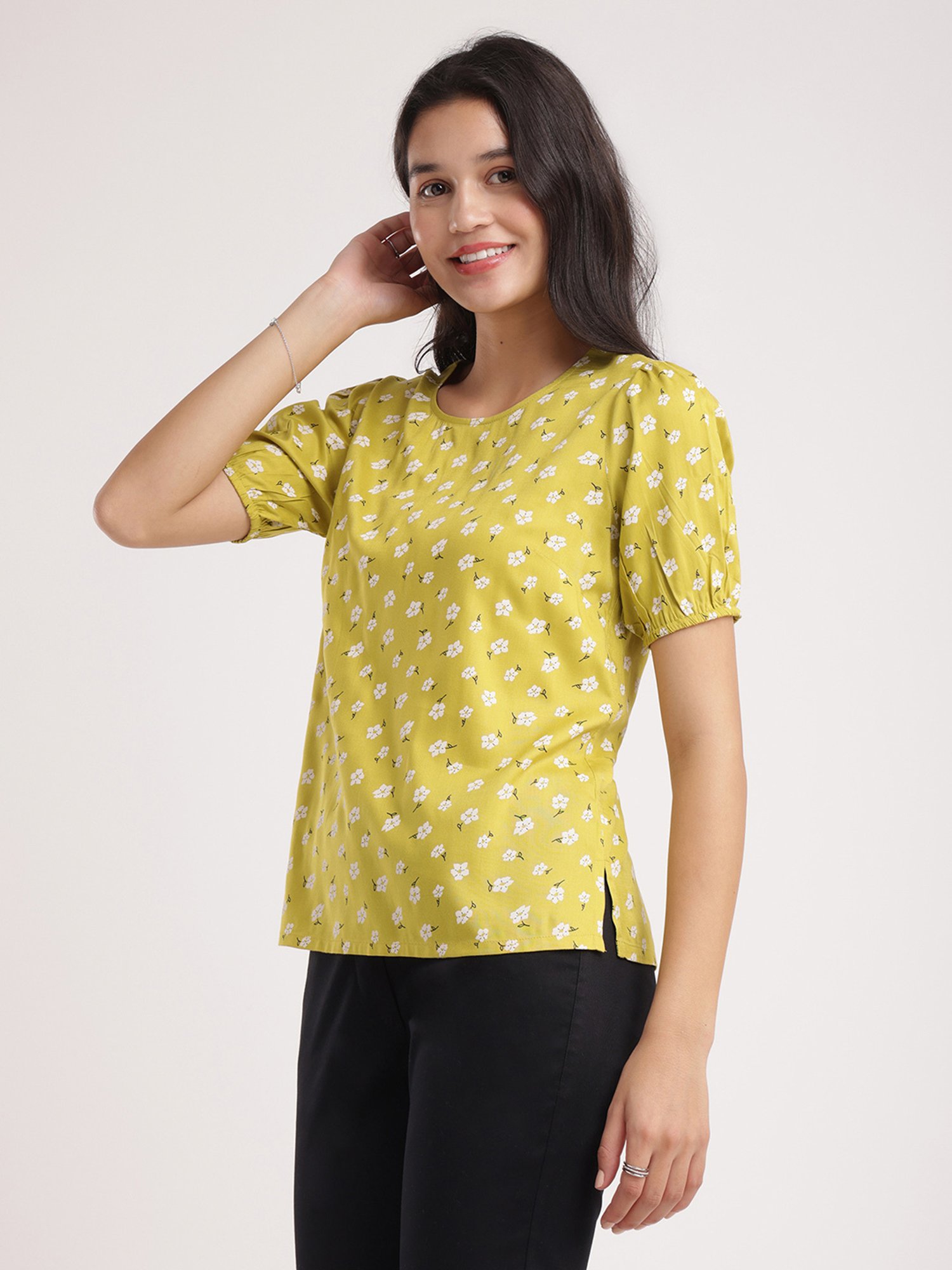 Fablestreet Green & White Floral Print Top