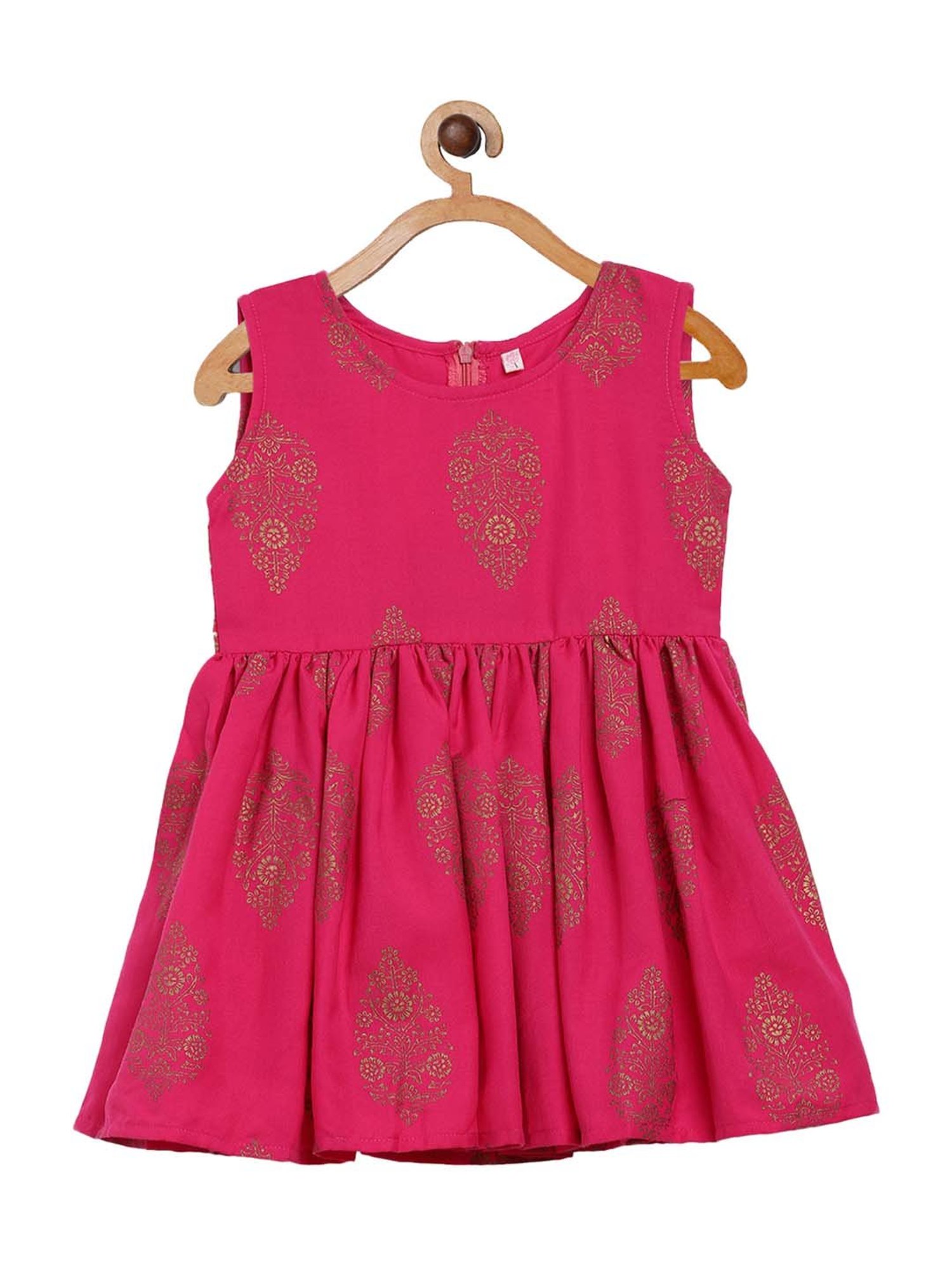 Ahalyaa Kids Pink Printed Kurta & Dupatta With Sharara