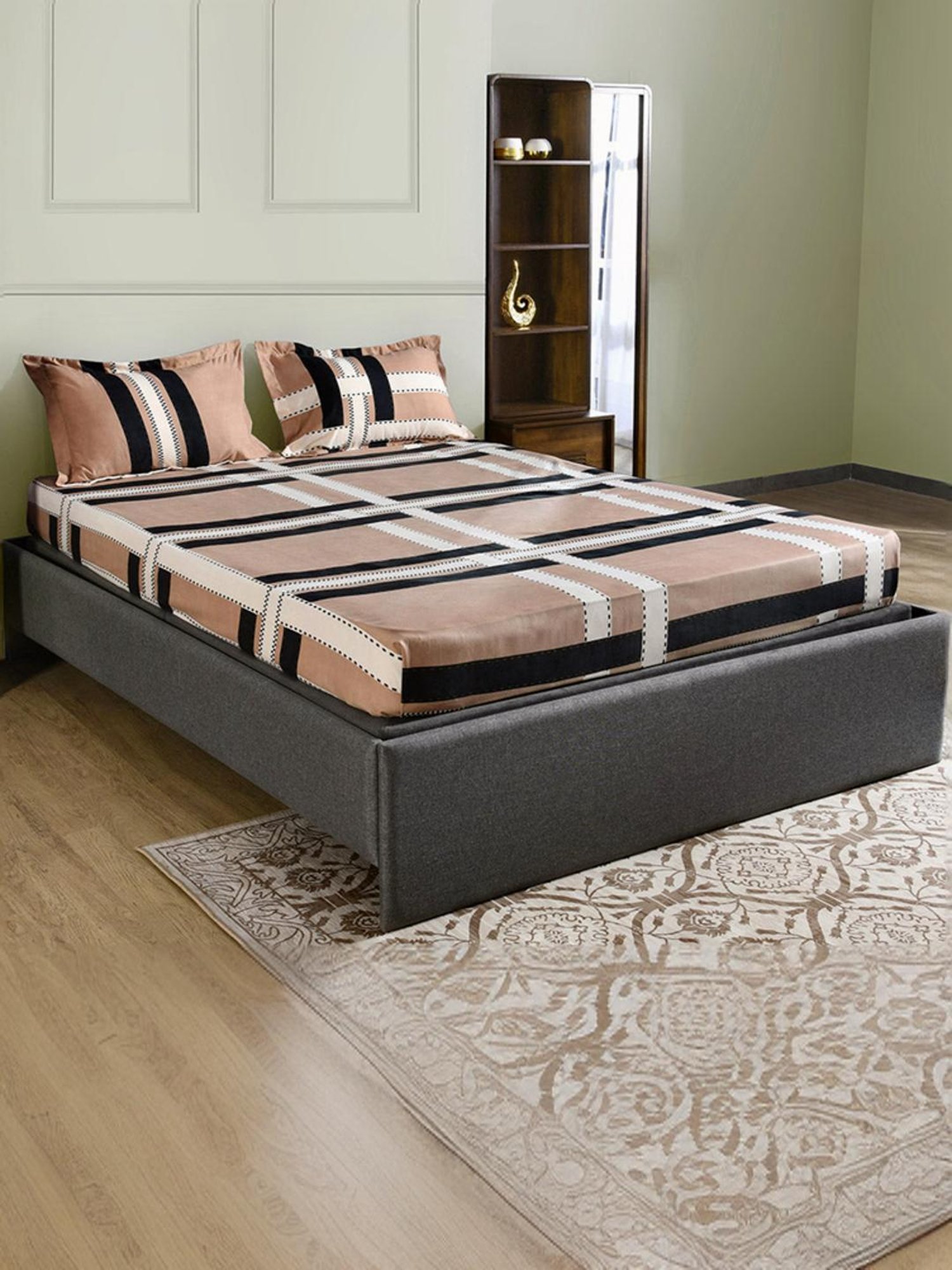 @Home Ammara Beige & Black 90 GSM Polyester Double Bedsheet with 2 Pillow Covers