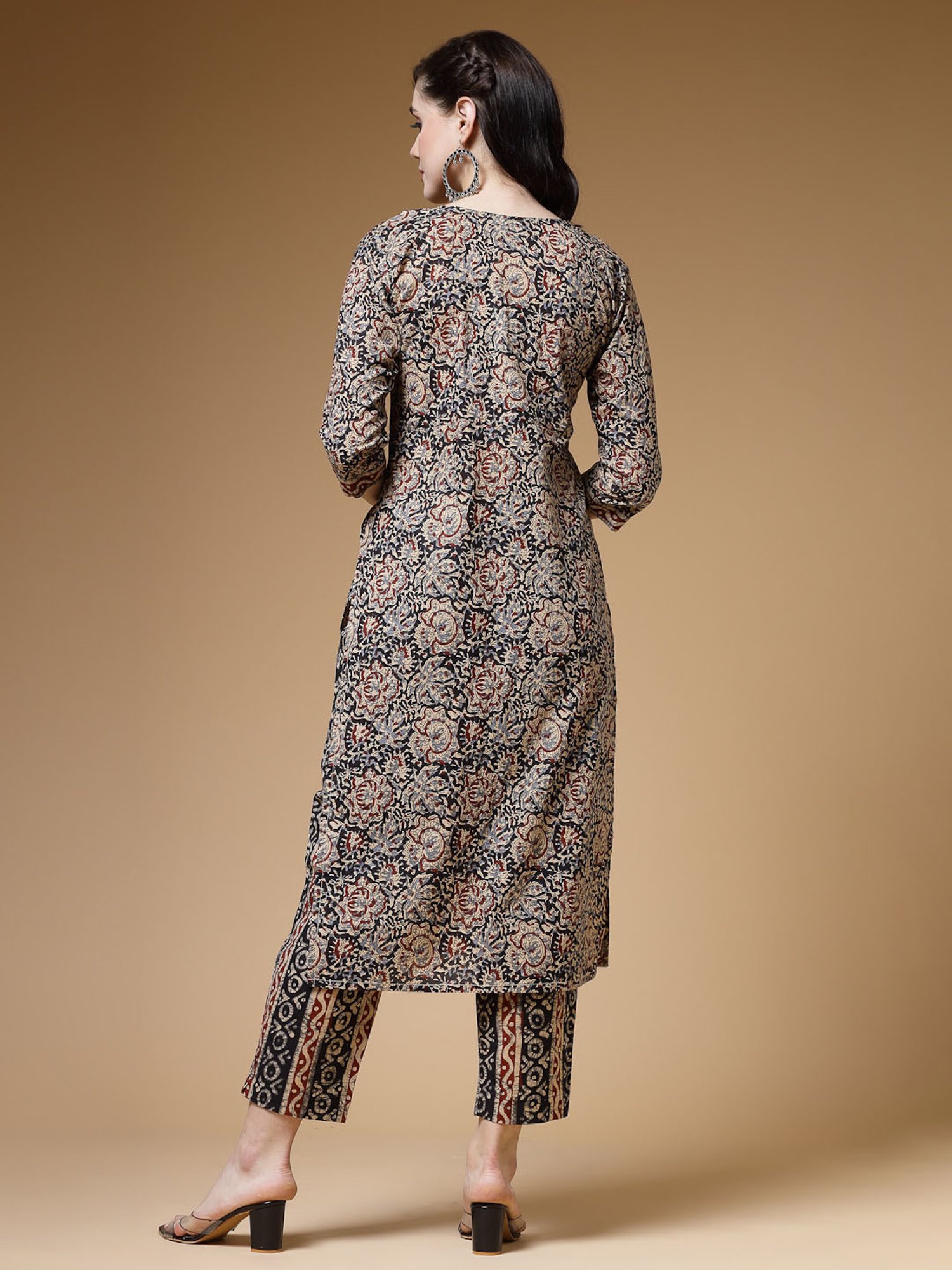 Indibelle Black Cotton Printed Straight Kurta