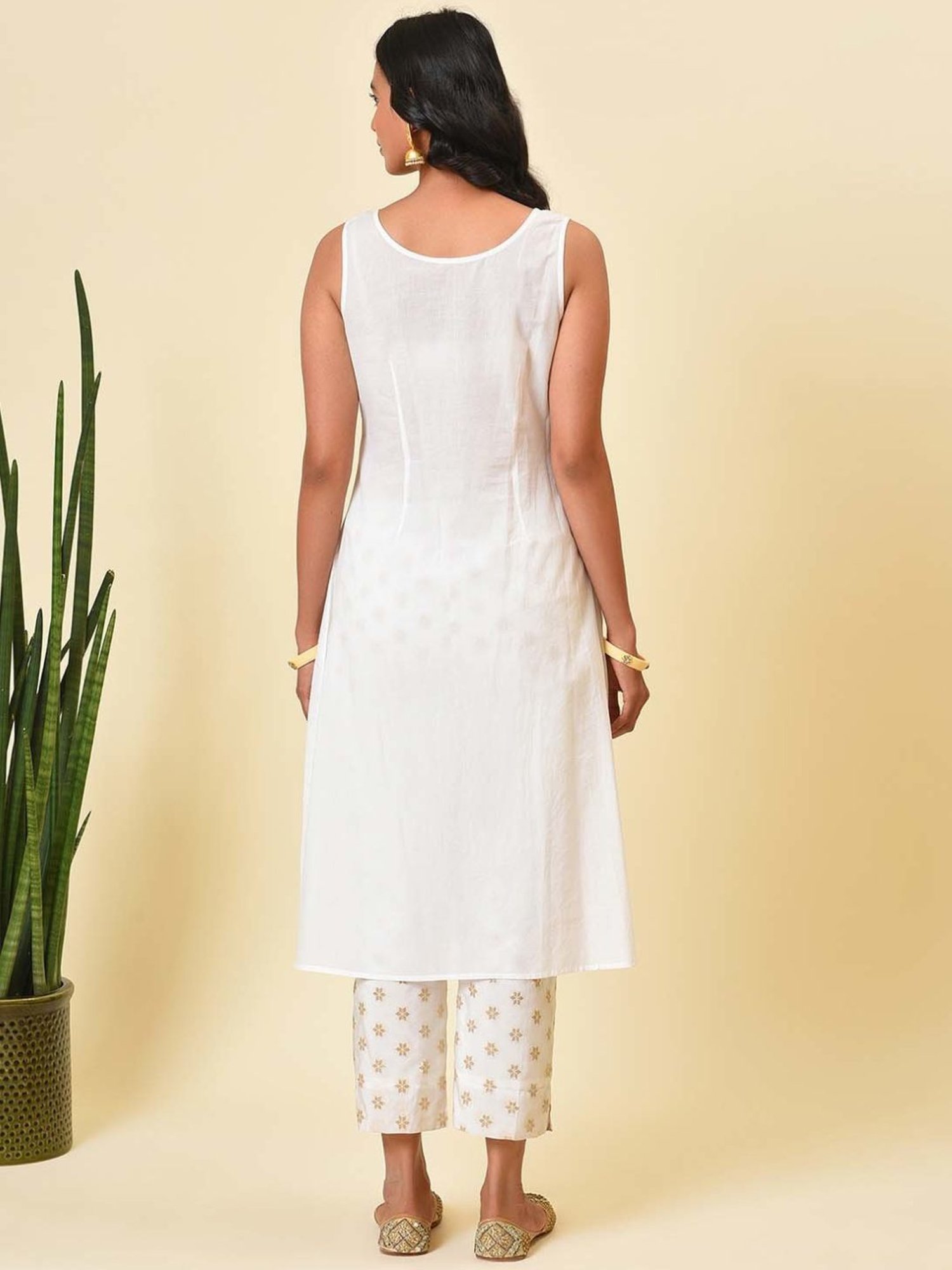 Nuhh Off White & Gold Kurta with Pant & Dupatta Set