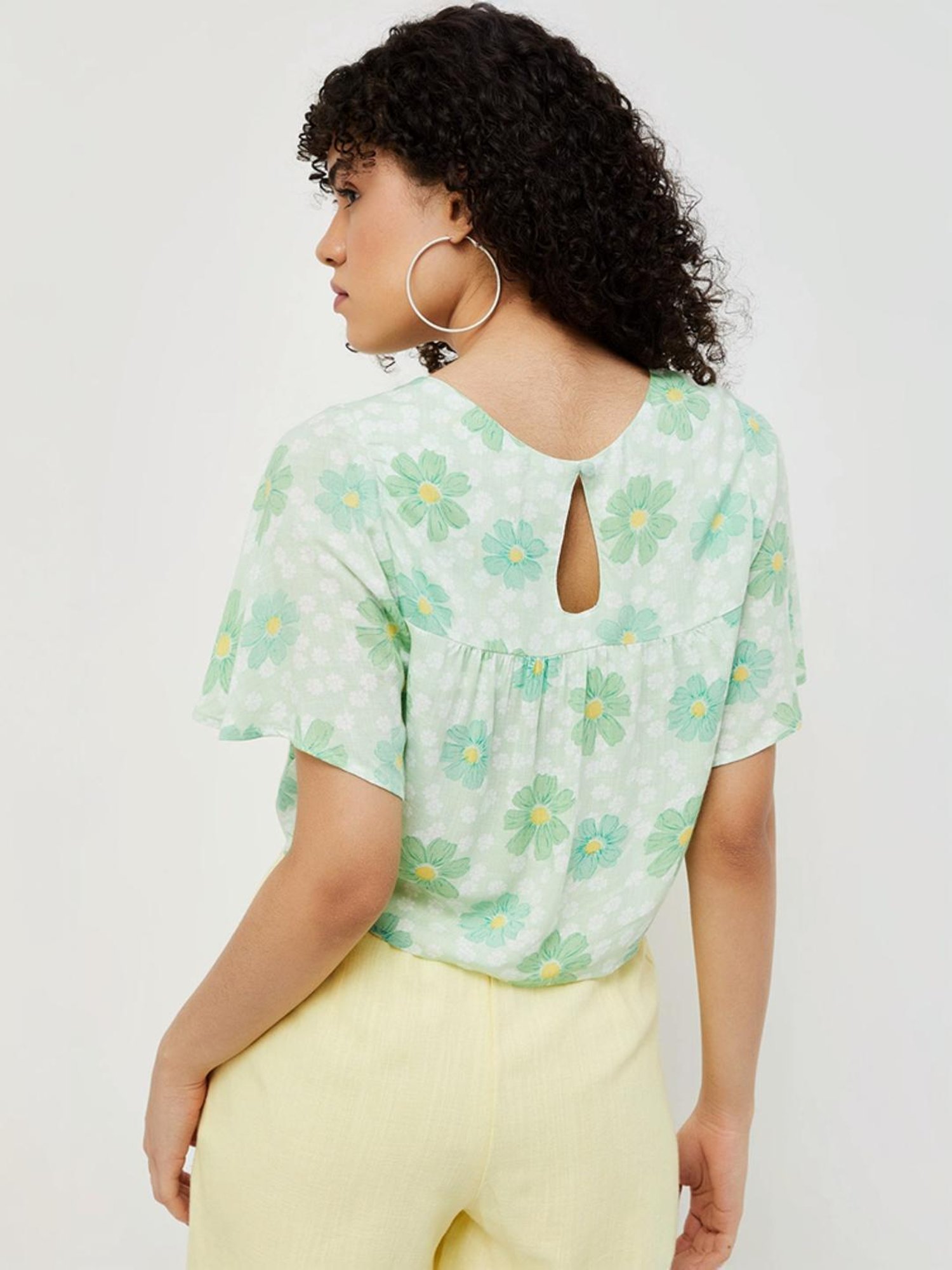 Ginger by Lifestyle Mint Green Floral Print Crop Top