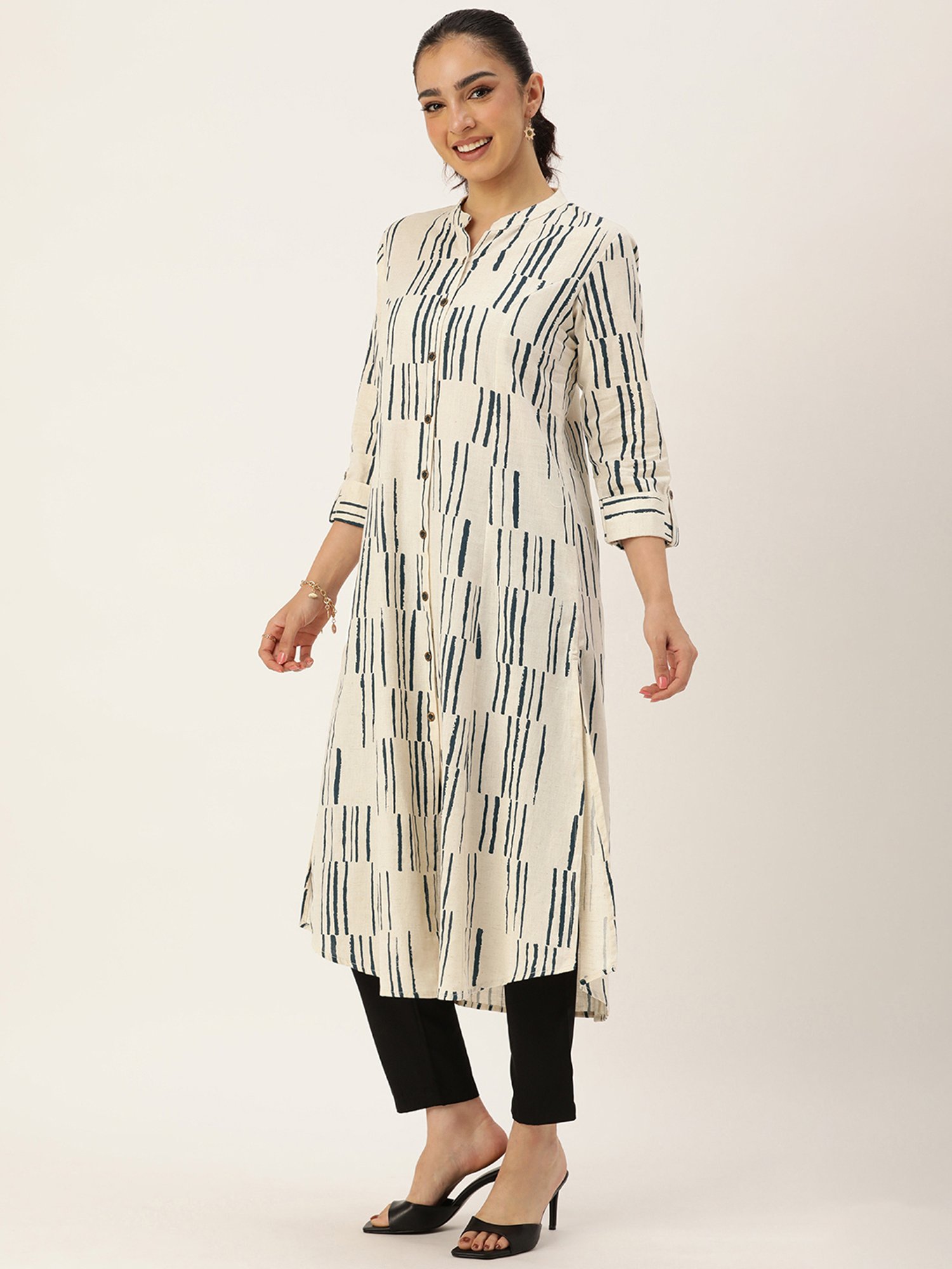 Amukti Beige Floral Print A-Line Kurta