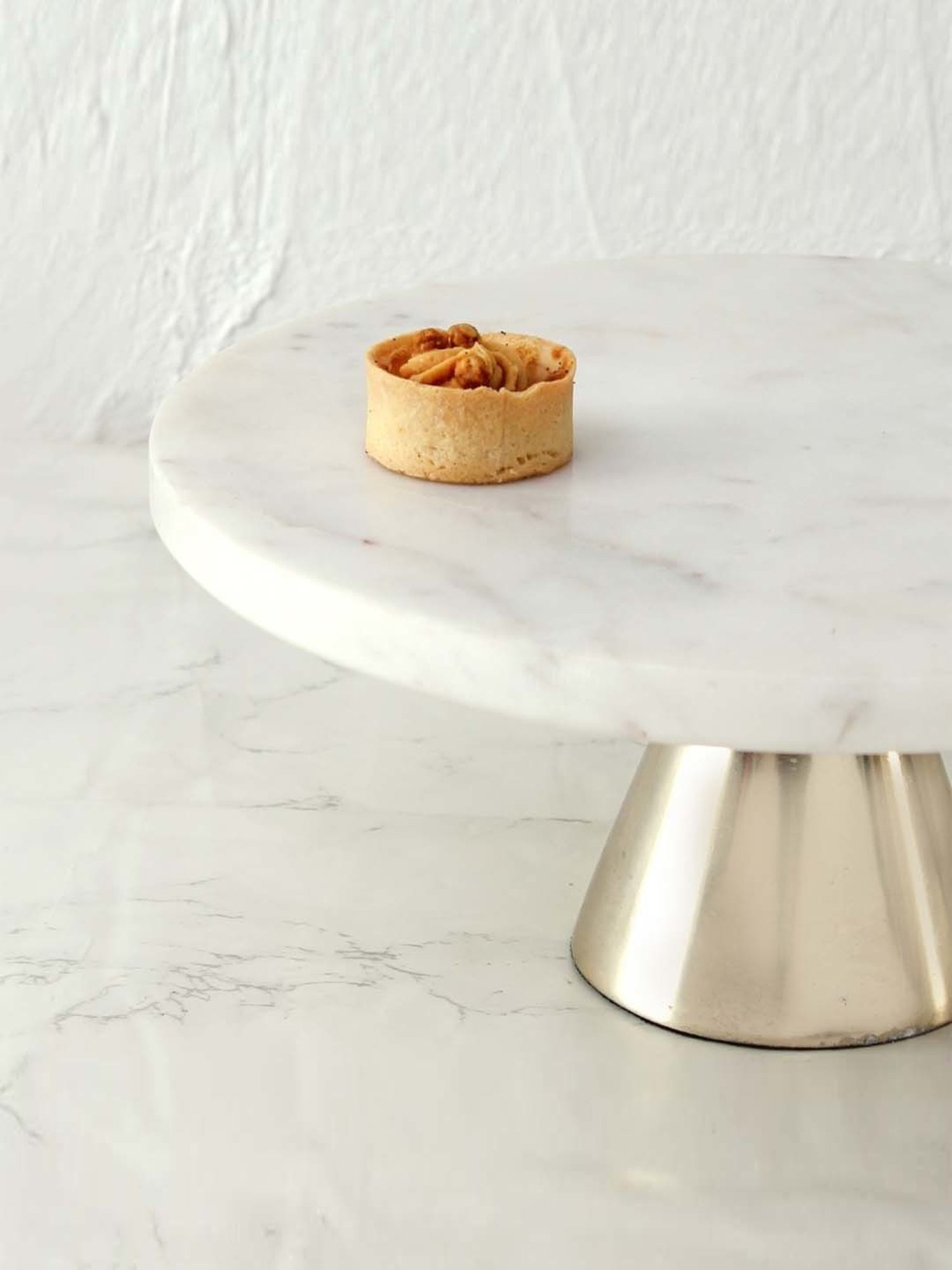 2ct Tiered Tray White - Bullseye's Playground™