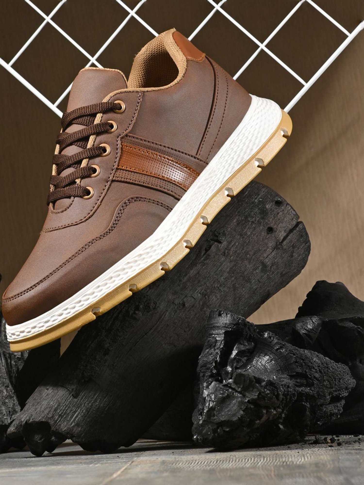 Giorgio Men's Brown Running Shoes