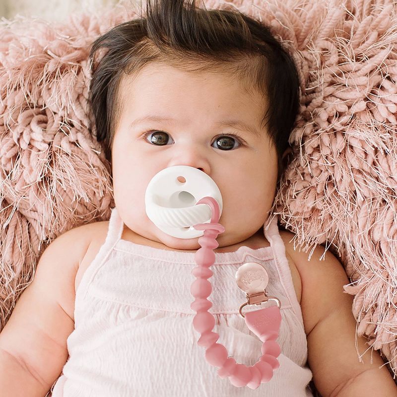 Itzy Ritzy Sweetie Strap Round Beaded Pacifier Clip – Pink