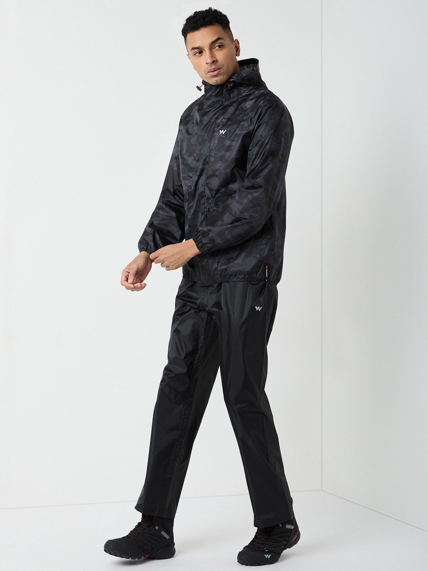 Wildcraft Black Regular Fit Printed Raincoat Set