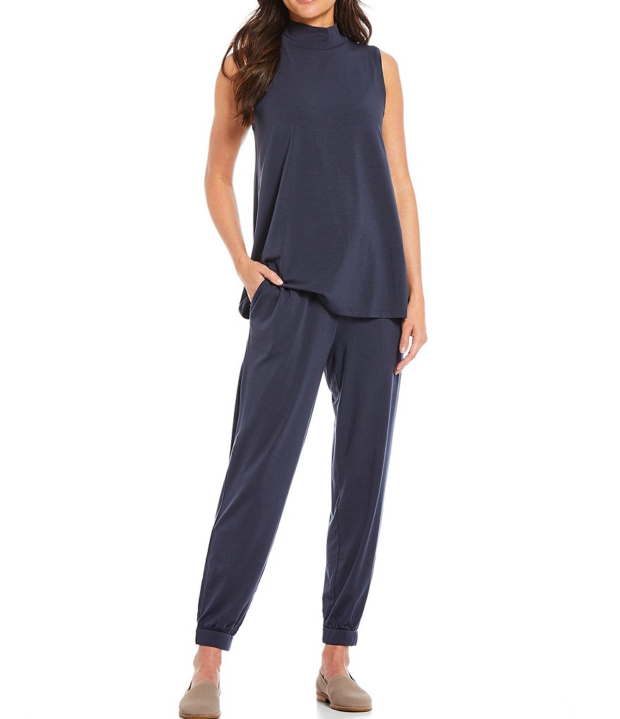 Calessa Floral Embroidered Round Neck Short Sleeve Tunic