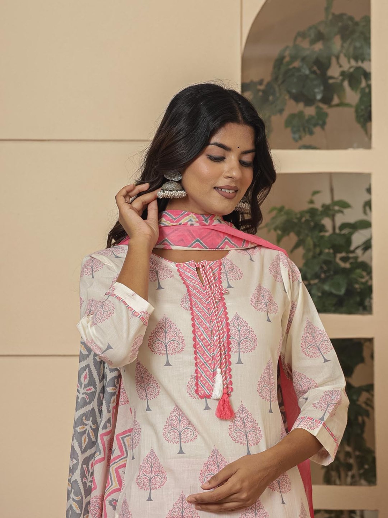 Yufta White & Pink Cotton Printed Kurta & Pant Set with Dupatta