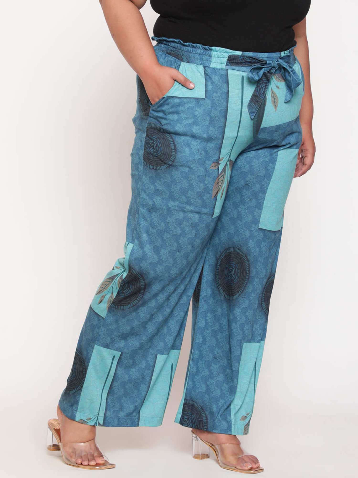 KENDALL + KYLIE Black Mid Rise Pants