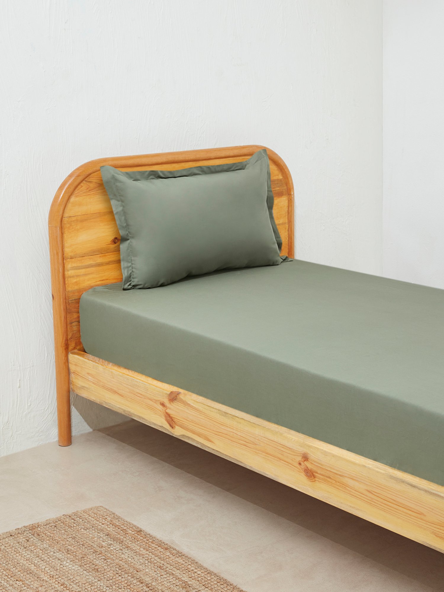 Westside Home Forest Green Single Bed Fitted Sheet & Pillowcase Set