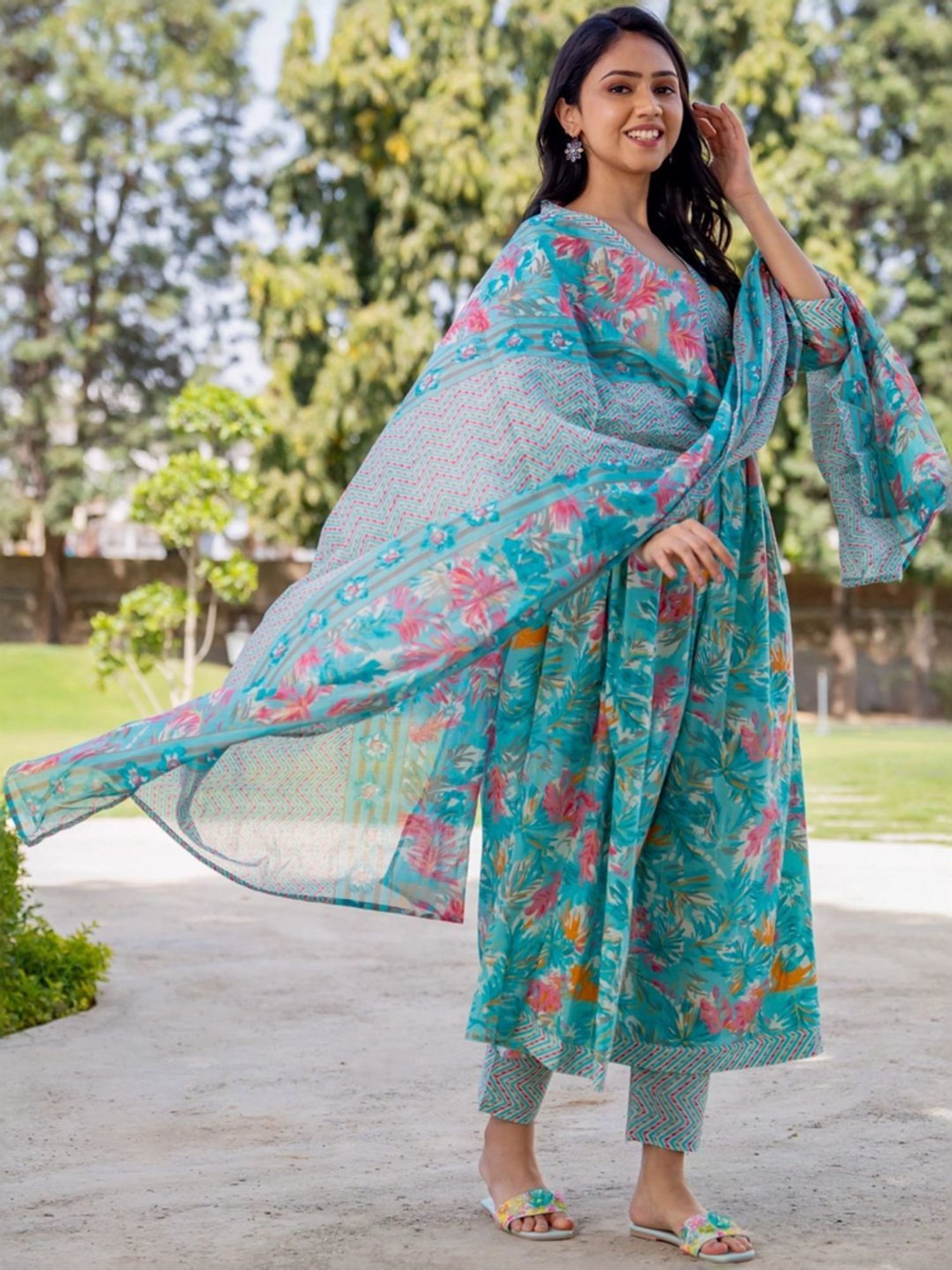 HOUSE OF JAMOTI Blue Cotton Printed Kurta Pant Set With Dupatta