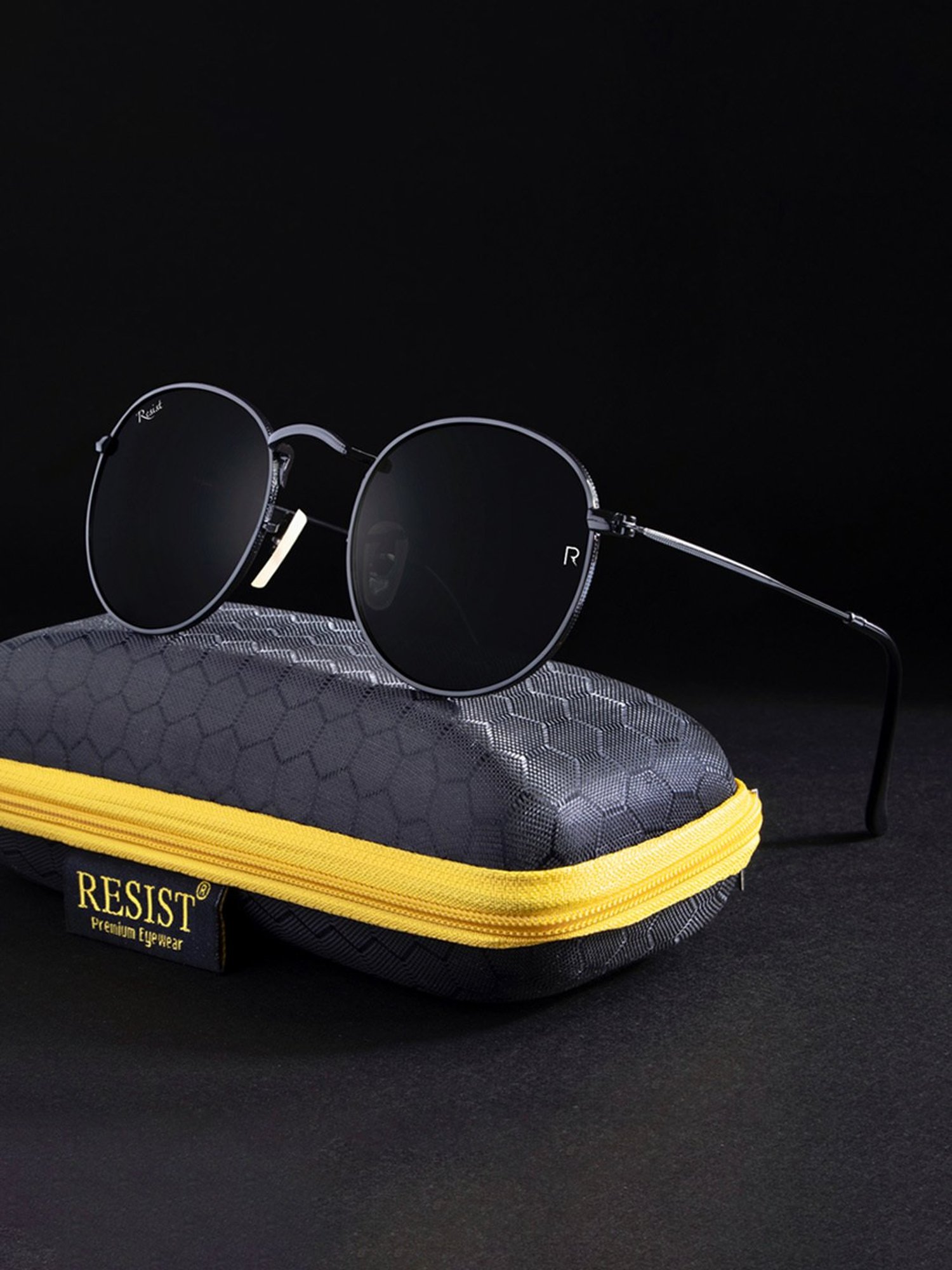 Resist Eyewear Black Round UV Protection Unisex Sunglasses