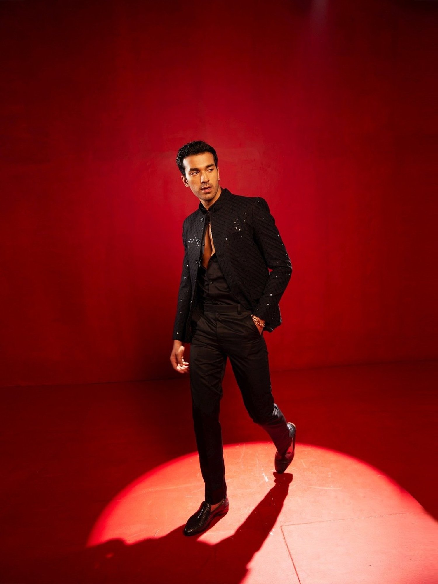 Vastramay Black Regular Fit Embellished Ethnic Blazer