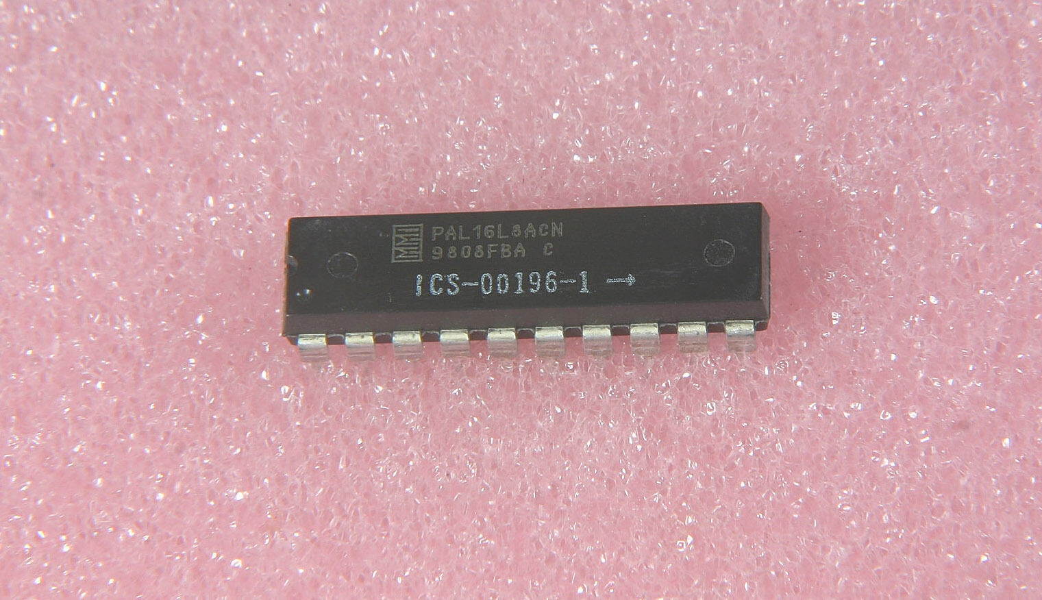 IMC1210-27UH-10% VISHAY INDUCTOR 27uH 10% SMD 50 PIECES