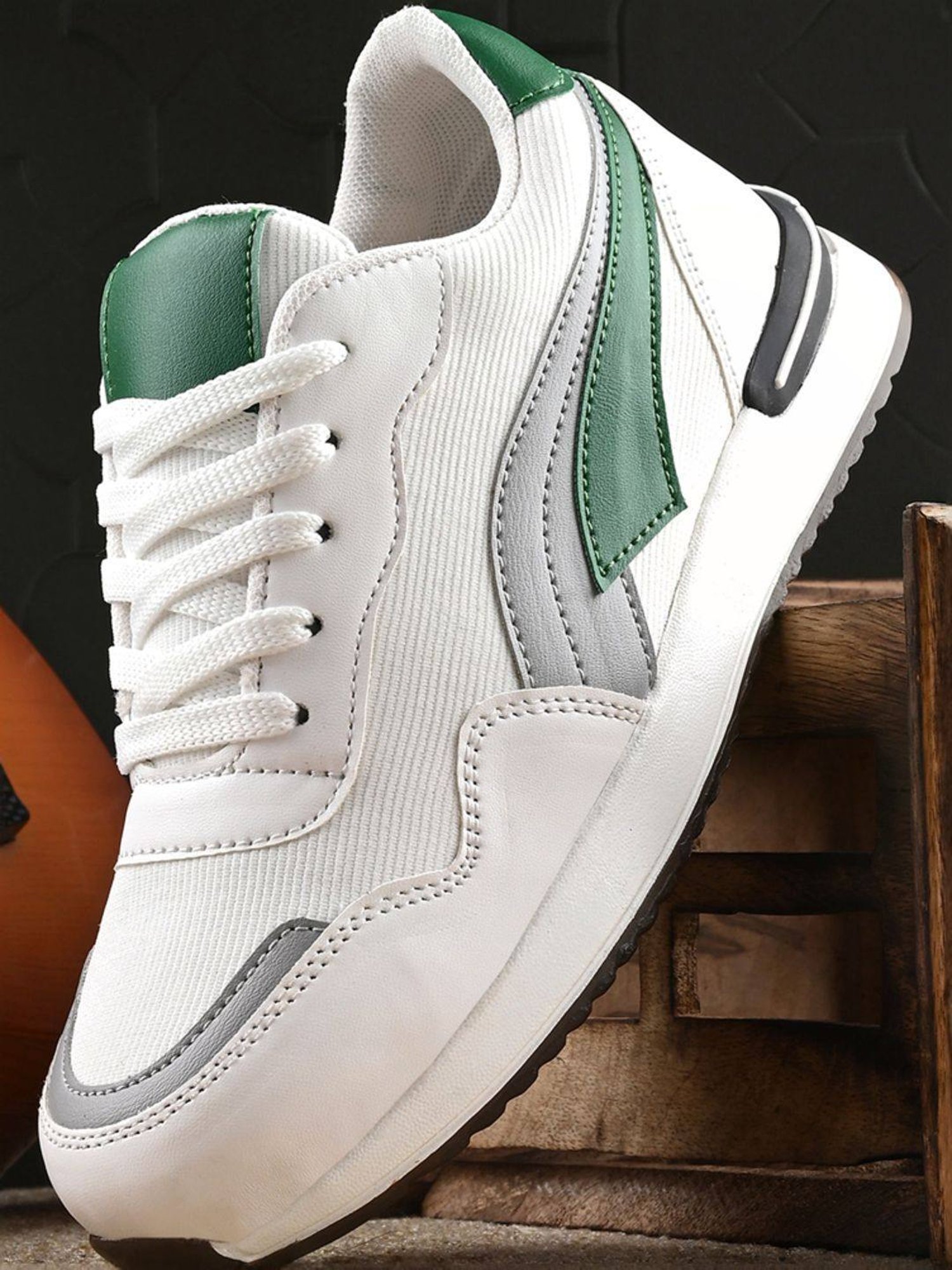 Giorgio Women's White Sneakers