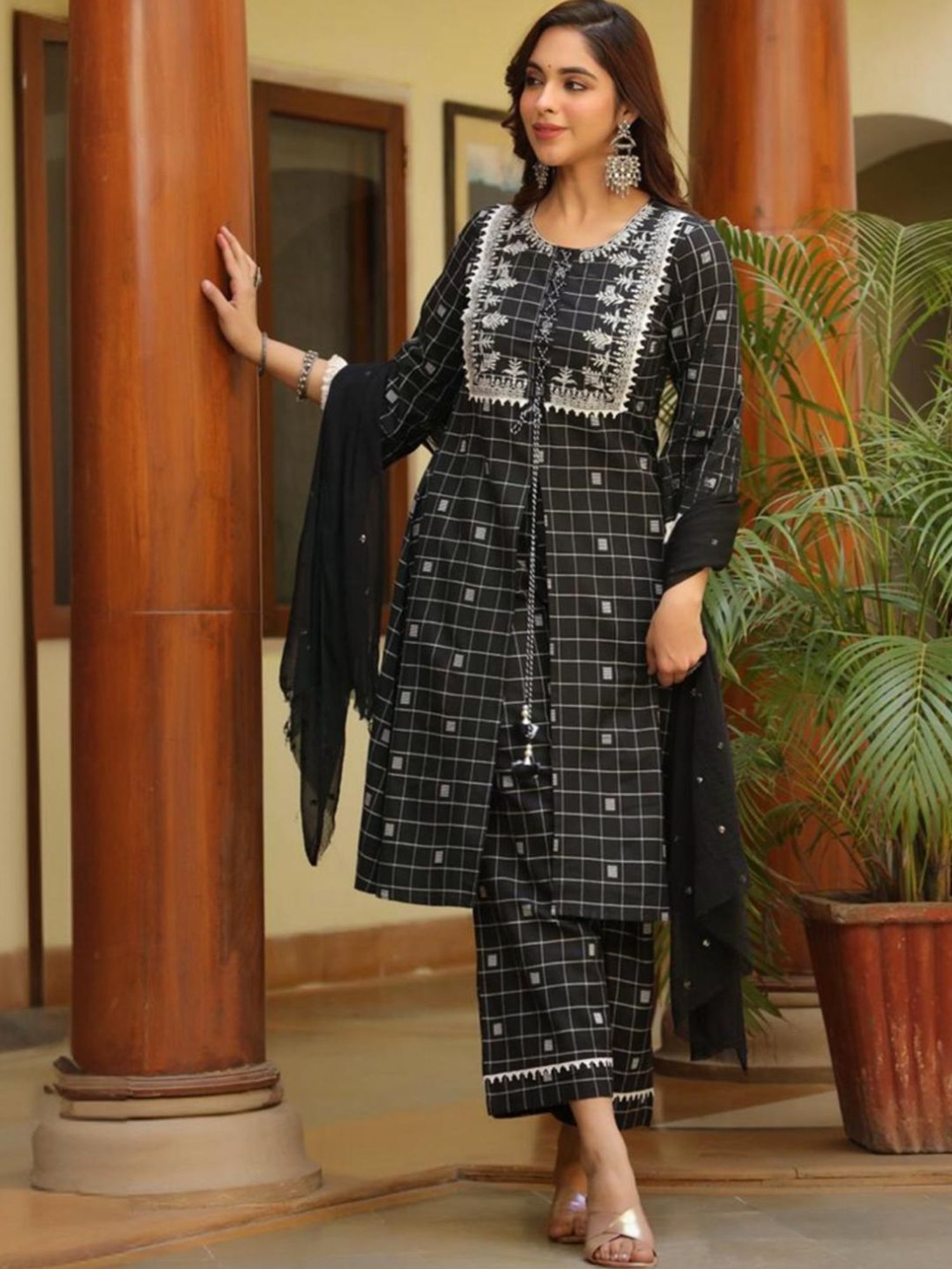 Autumnlane Black Jeena Swish Checks Kurta with Pant and Dupatta