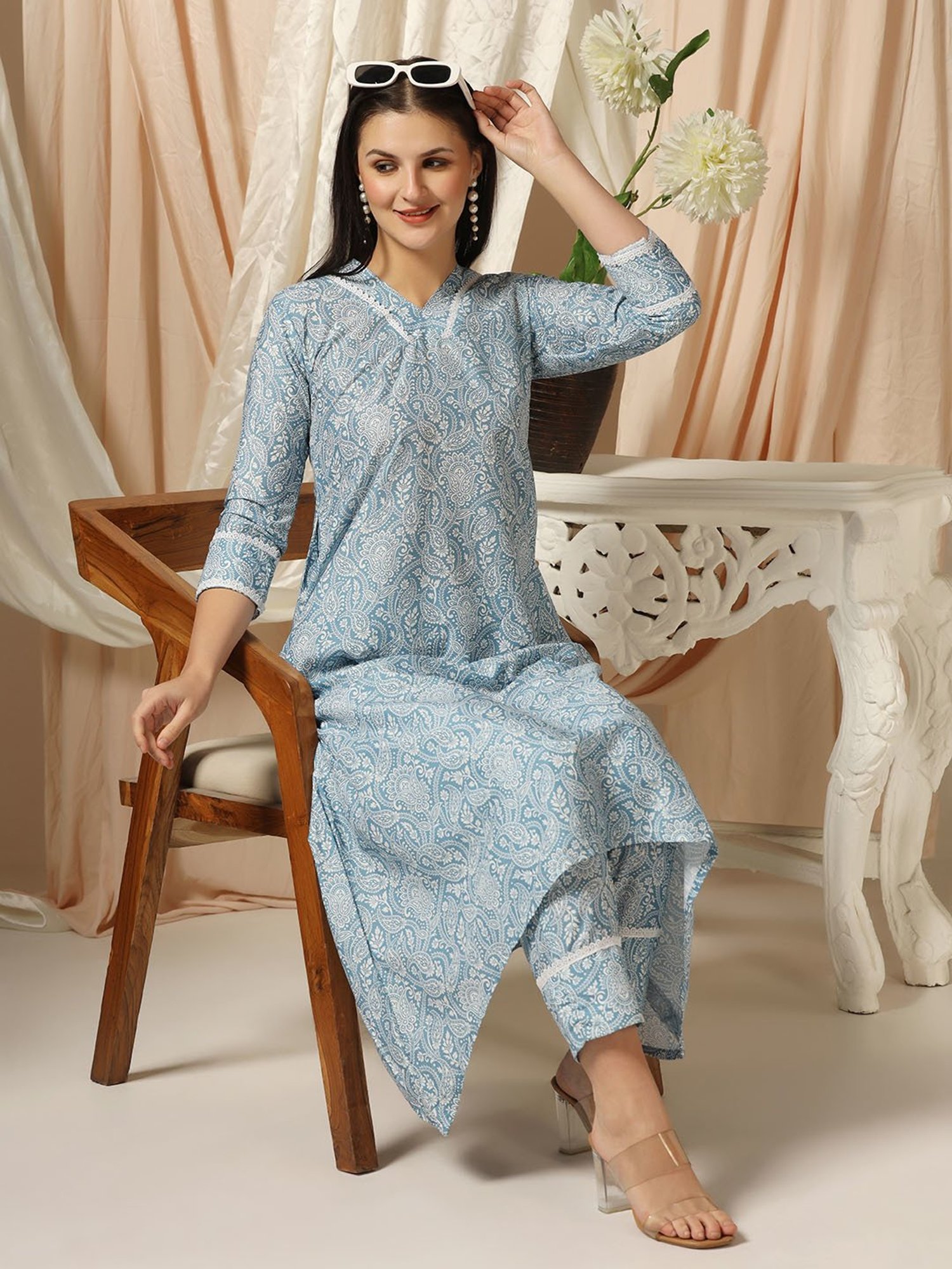 SHADES OF FAASHION Blue Cotton Printed Kurta Pant Set