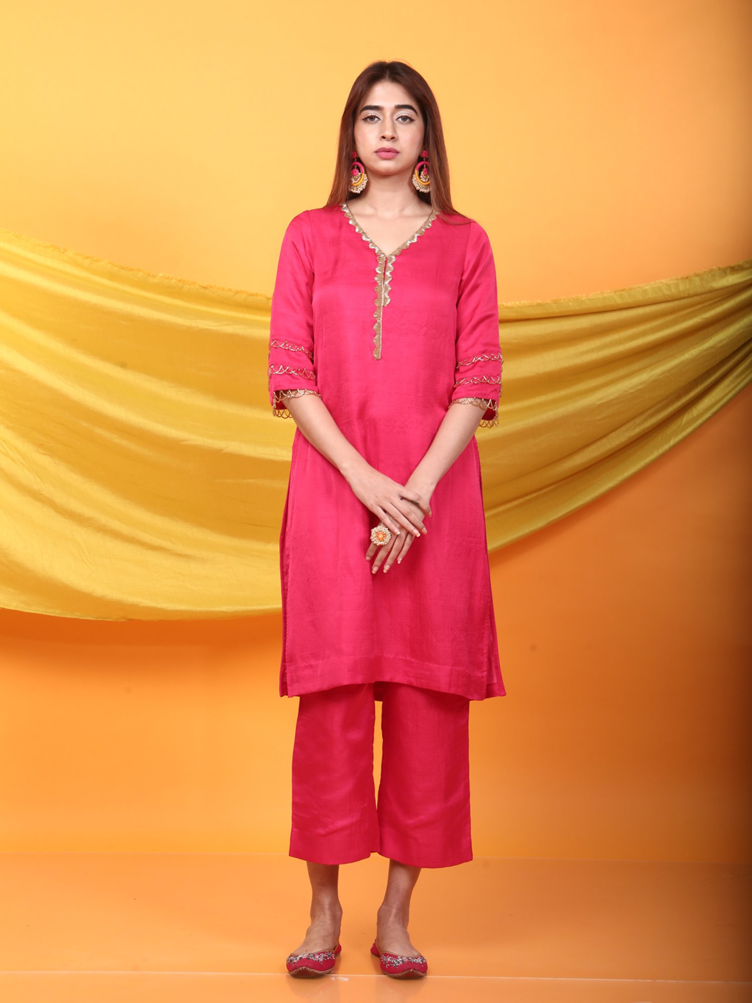 Monk & Mei Gulnaar Lahori Kurta and Pant Set-Fuchsia Pink