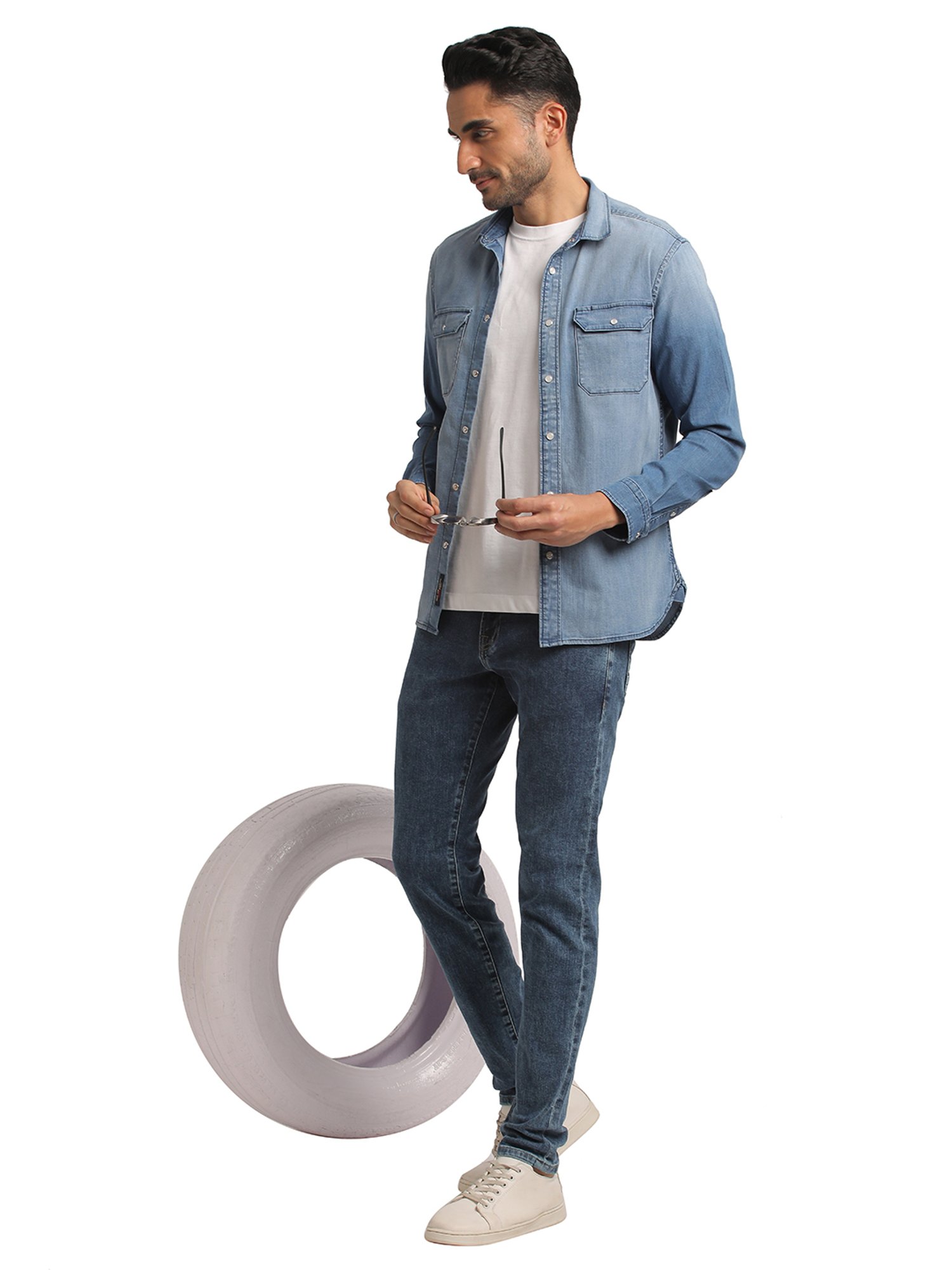 EVERBLUE Light Blue Regular Fit Shirt