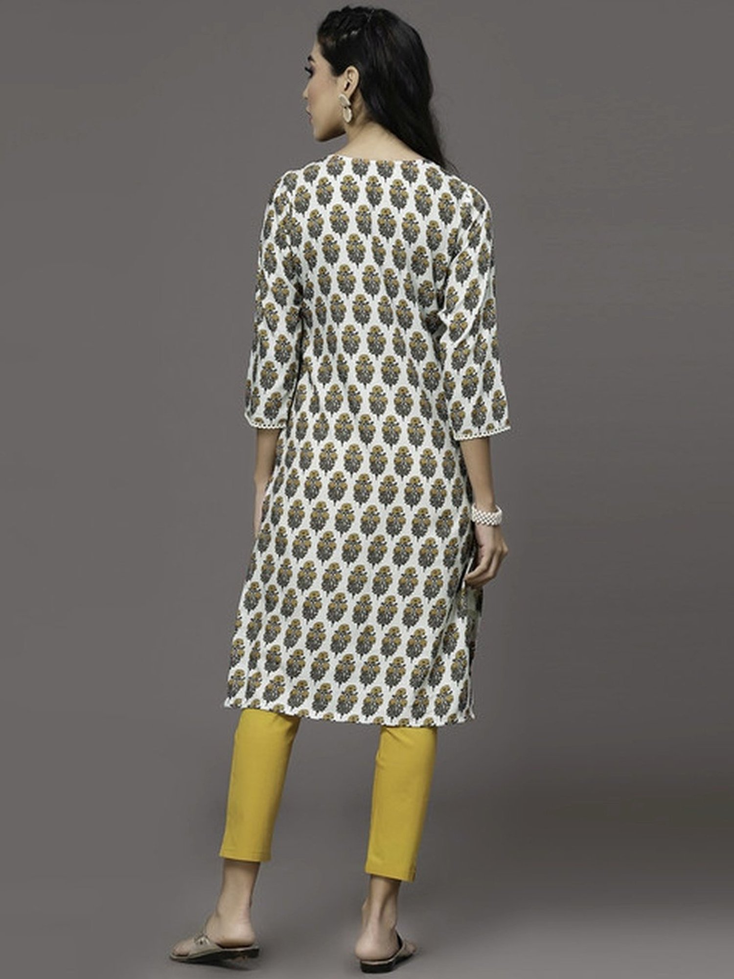 Skylee White & Yellow Embellished Straight Kurta