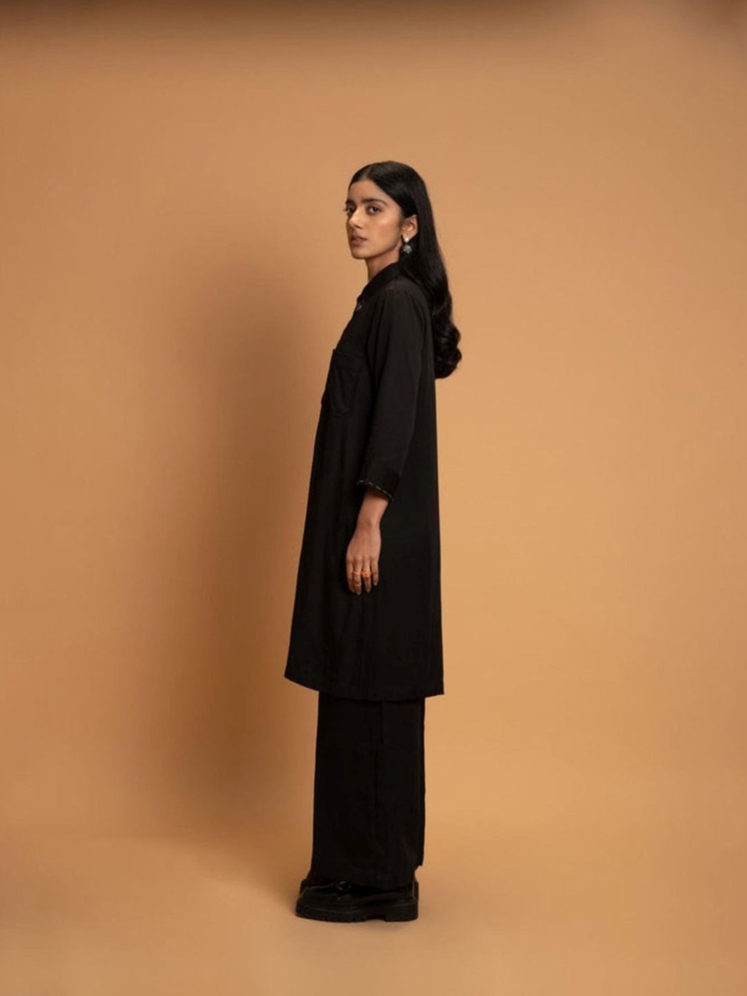 KENDALL + KYLIE Black Mid Rise Pants