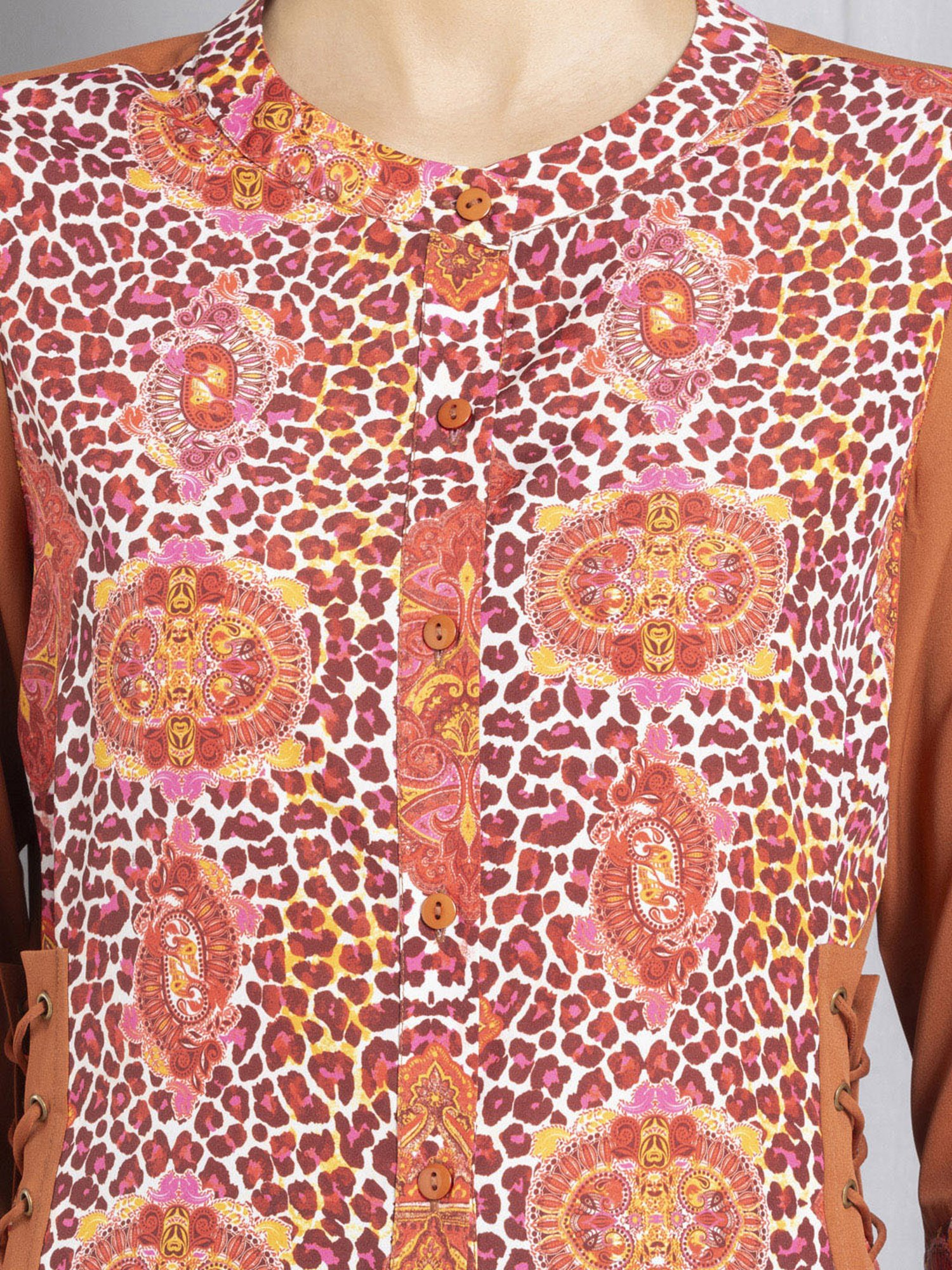 SHAYE Brown Animal Print Kurta