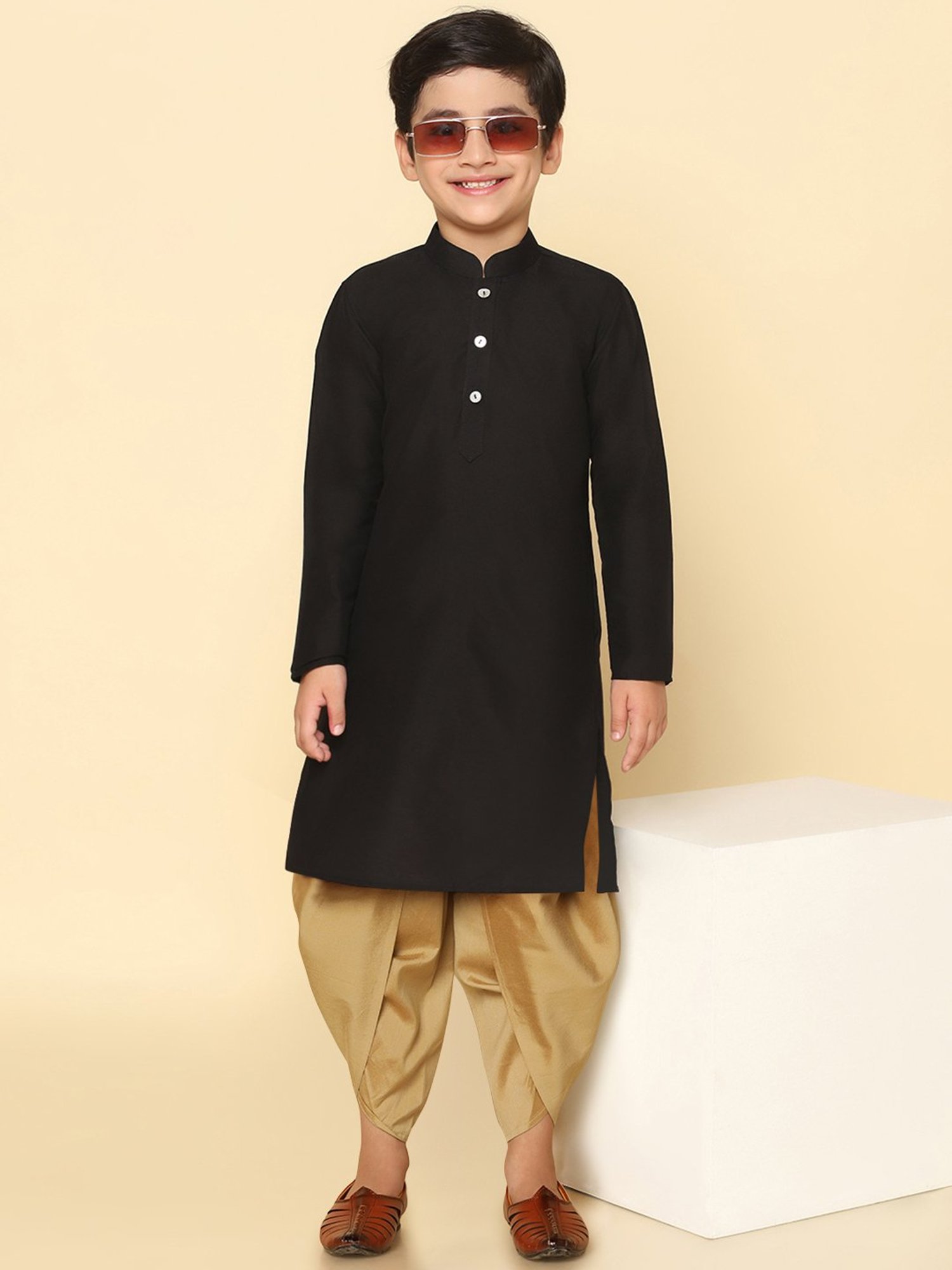 KISAH Kids Black & Beige Solid Full Sleeves Kurta with Dhoti