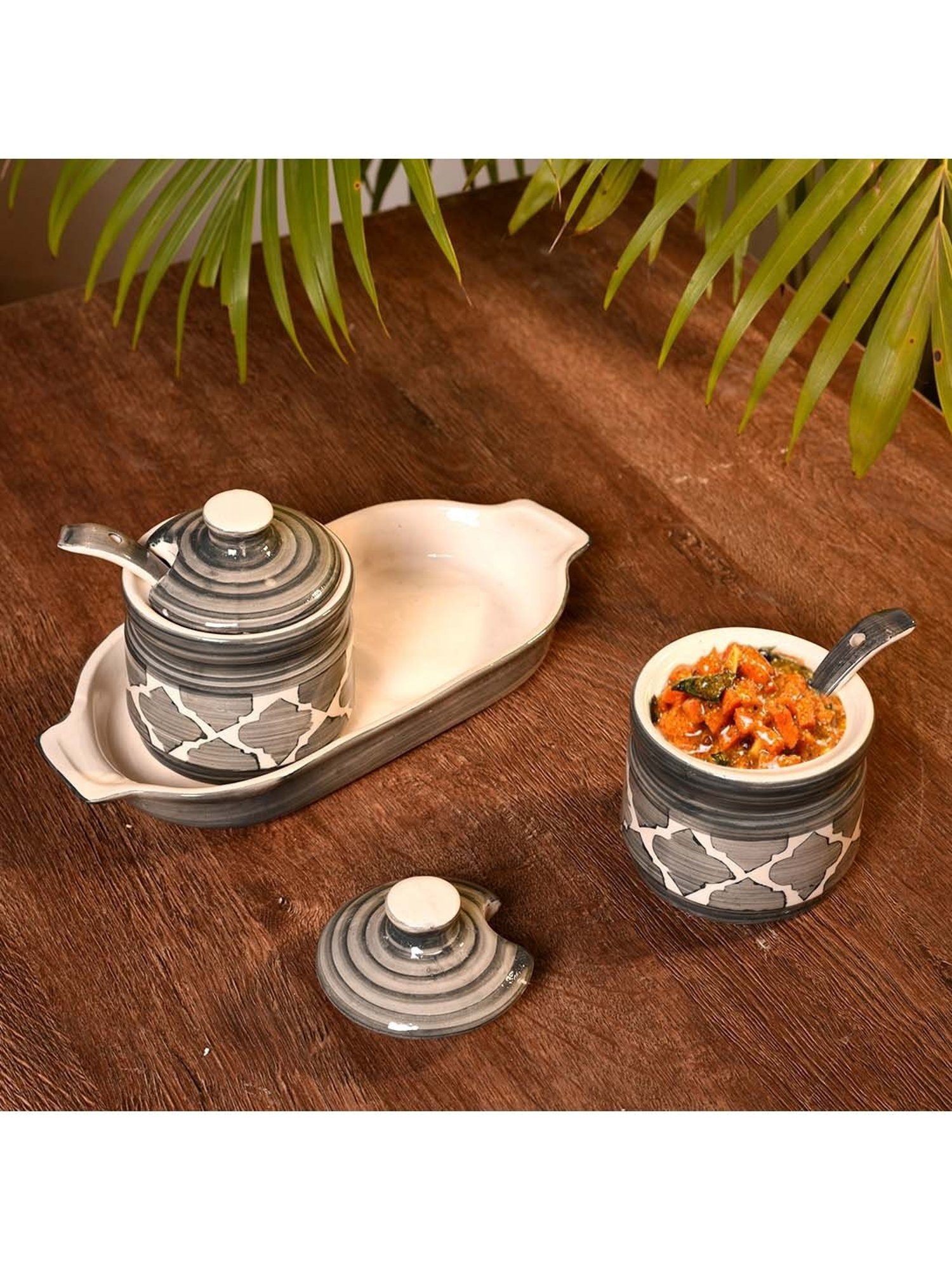 Goodhomes Transparent Glass Butter Dishes With Lid