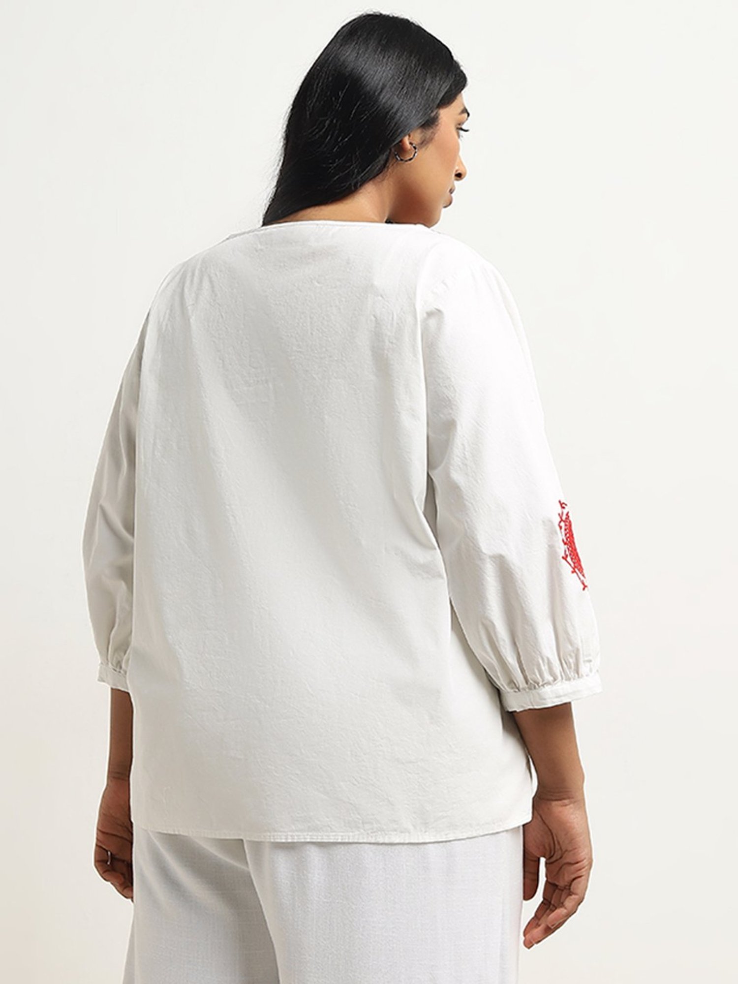 Gia by Westside White Embroidered Cotton Blouse