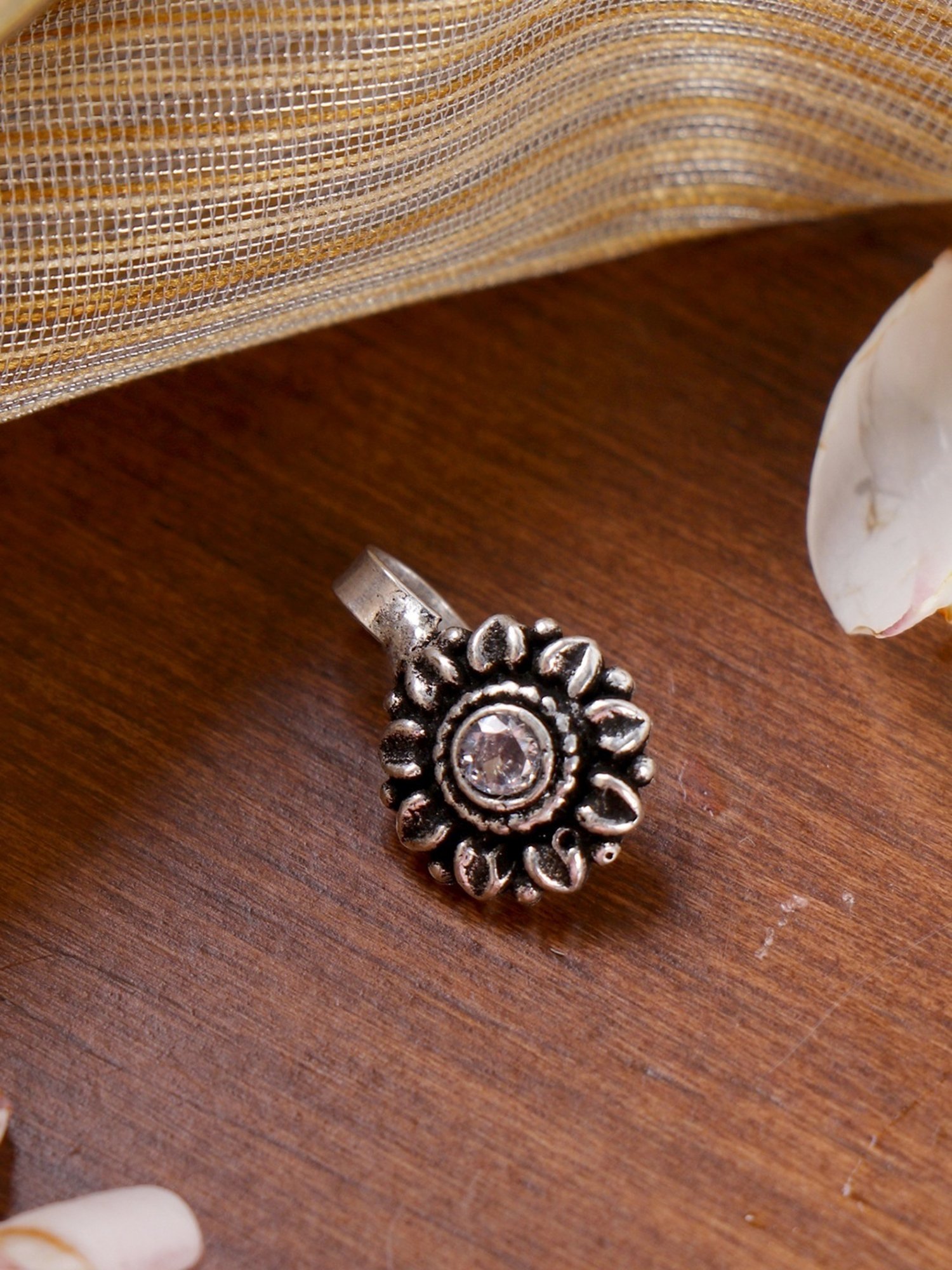 Teejh Ethnic Zia White Stone Floral Nose pin for Women