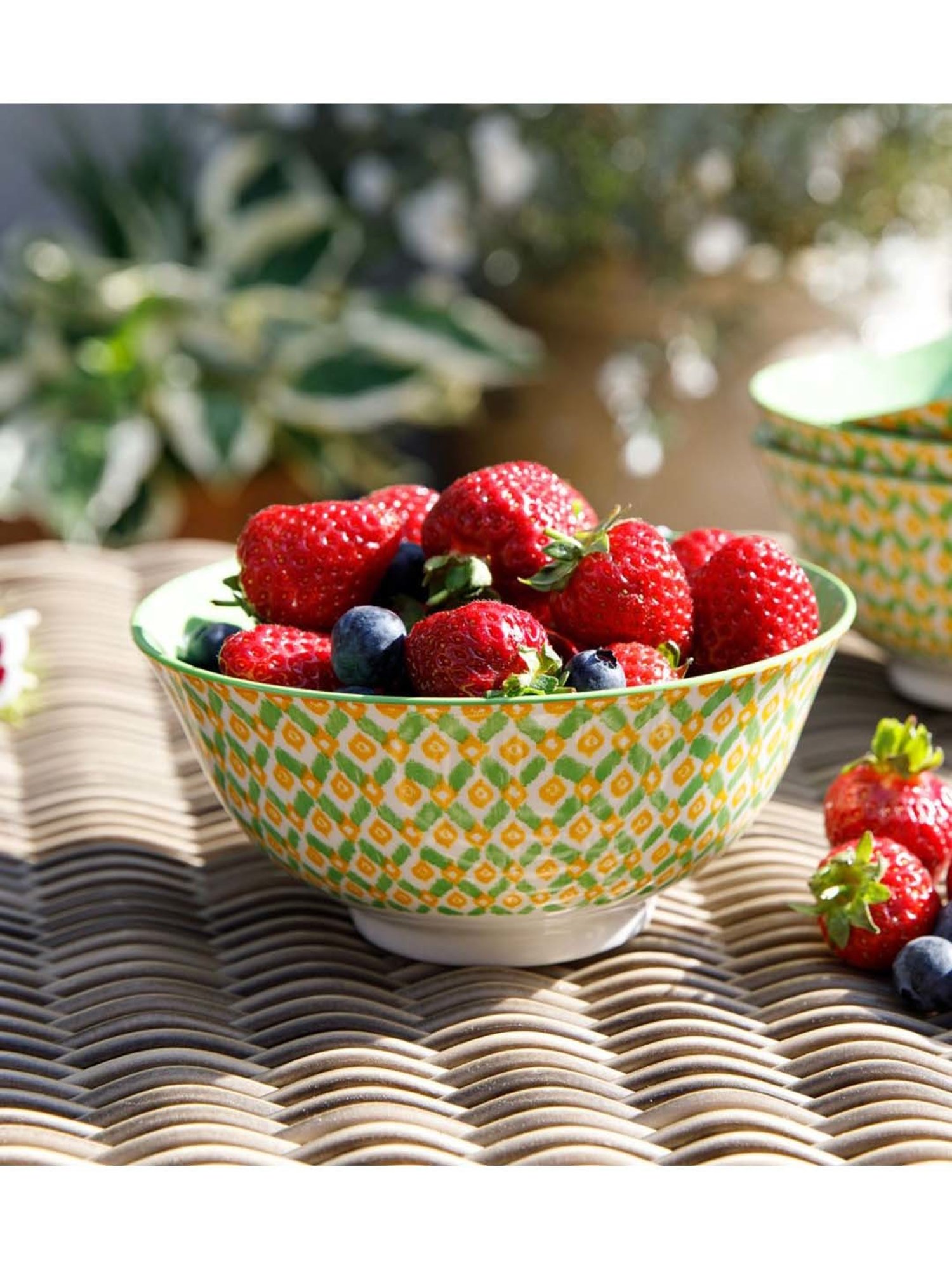KitchenCraft Green & Yellow Stoneware Bowl
