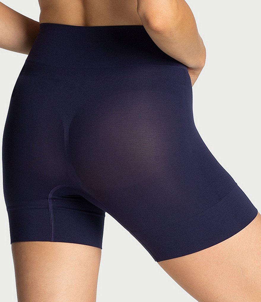 Yummie Bria Comfortably Curved Shaping Short