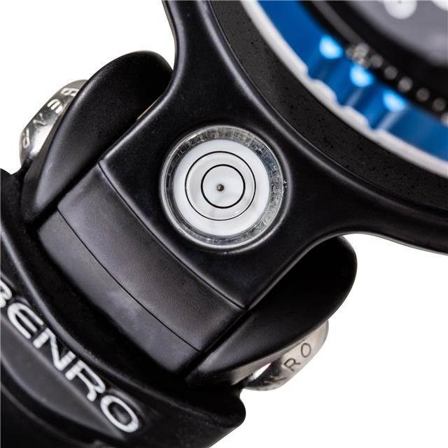 Benro A373F 3-Leg Section Aluminum Video Tripod w/ S8 PRO Head, Payload 17.6 lb