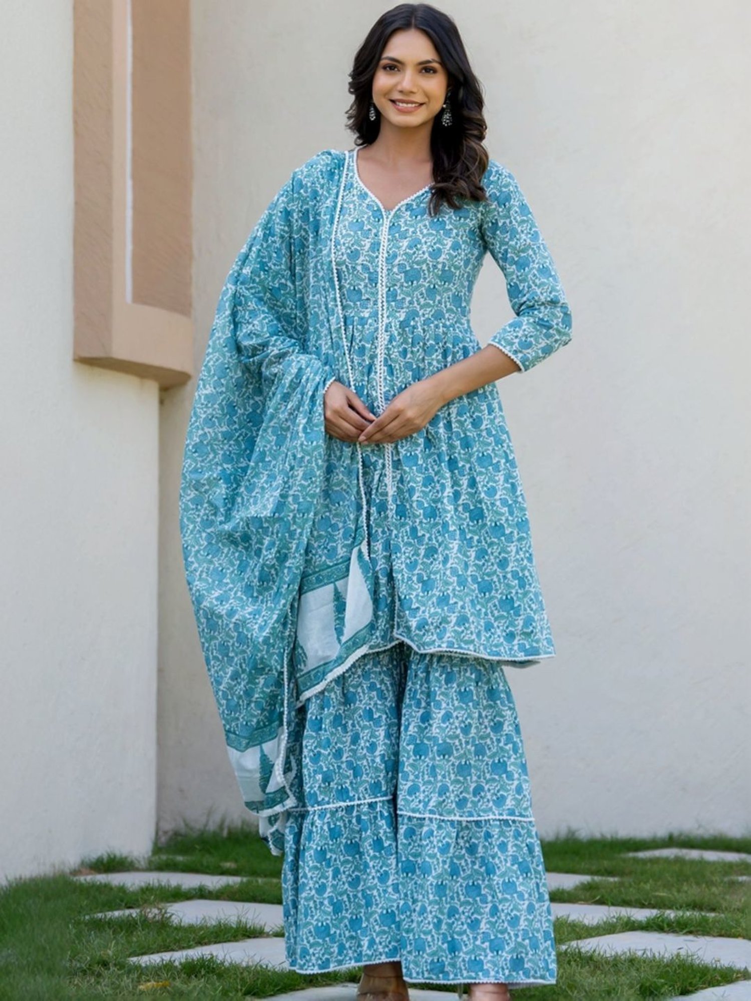HOUSE OF JAMOTI Blue Cotton Printed Short Kurti Sharara Set With Dupatta