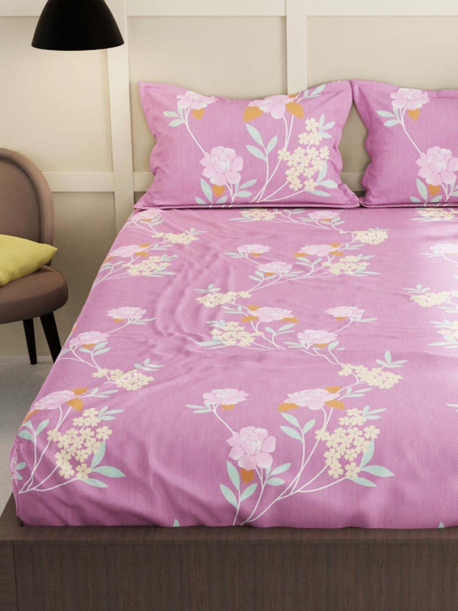 Bianca La Vogue Floral Pink 152 TC Fabric Double Bedsheet with 2 Pillow Covers