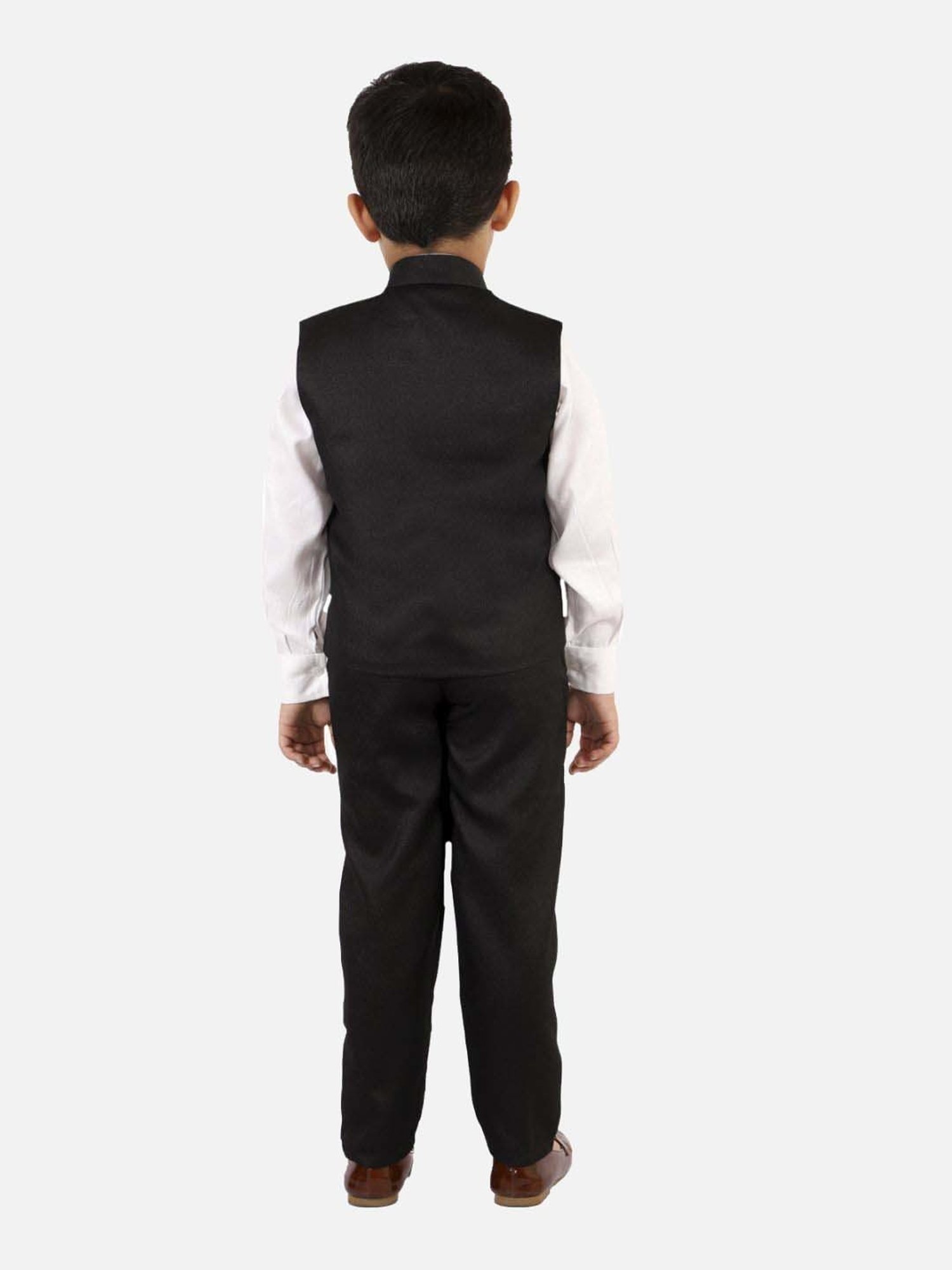 Fourfolds Boys Black Solid Full Sleeves Clothing Set