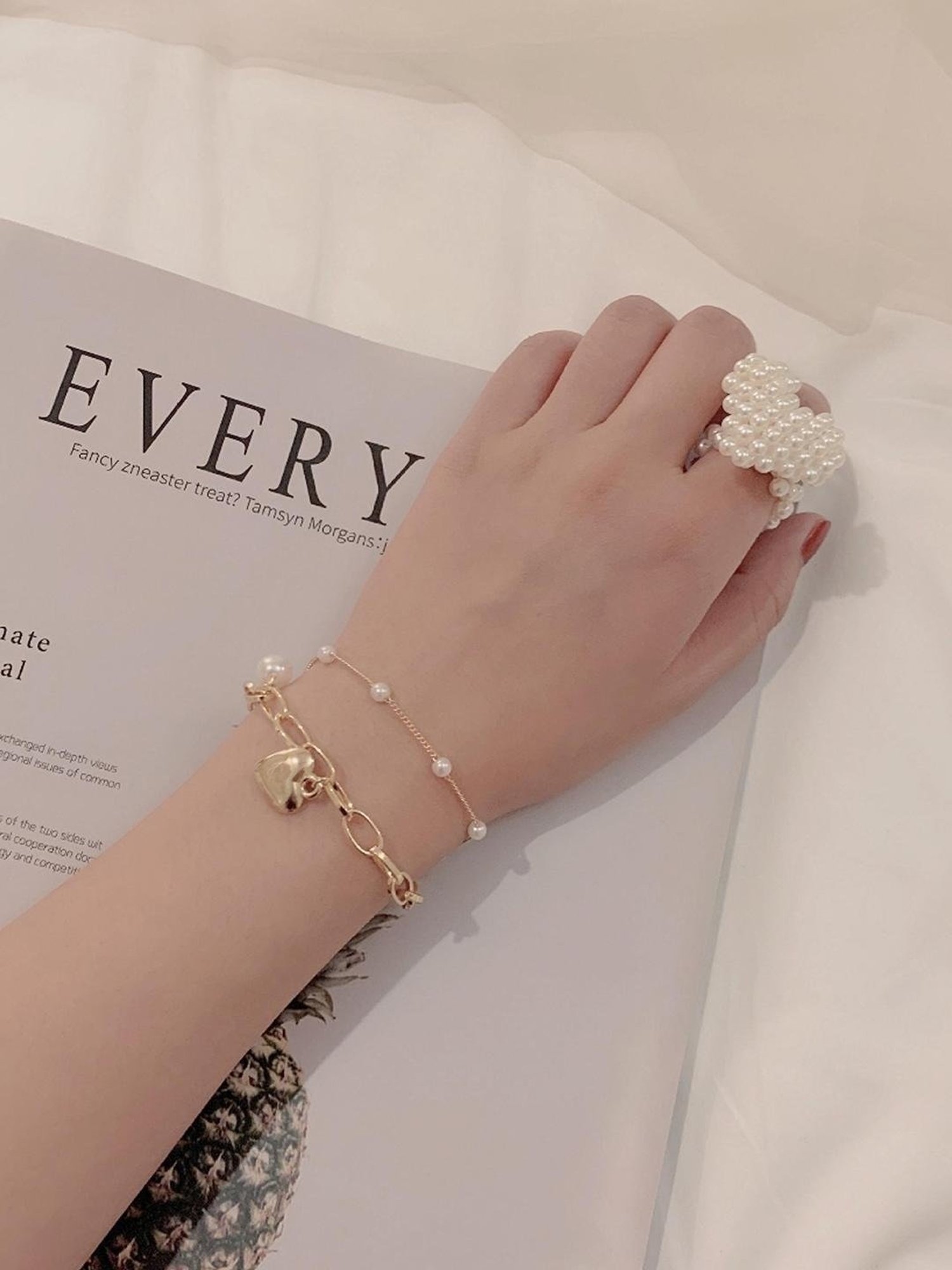 YouBella Jewellery Gold-Plated Heart Shape Flexible fit Bracelet - Set of 4