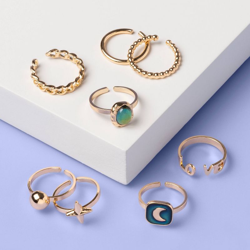 Girls' 8pk Celestial Mood Ring Set - More Than Magic™