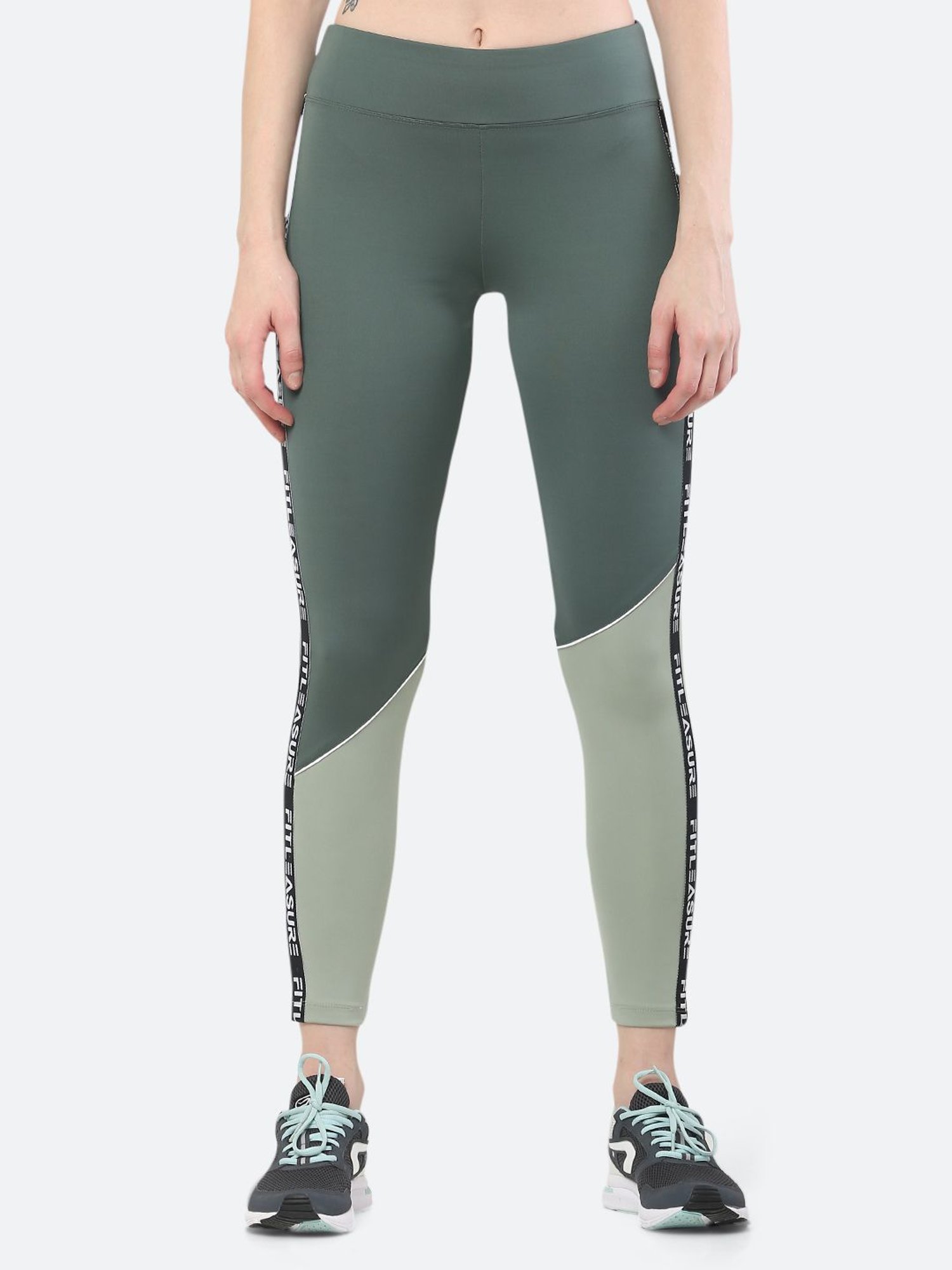 Fitleasure Green Mid Rise Tights