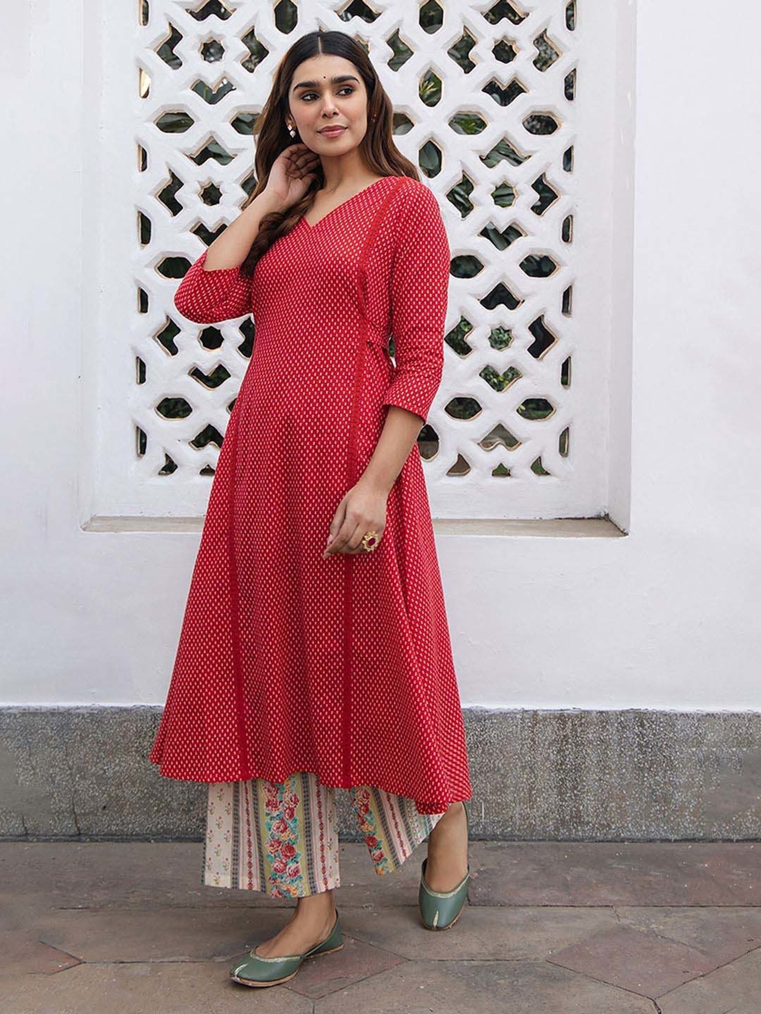 Janasya Red Cotton Self Pattern Kurta & Pant Set