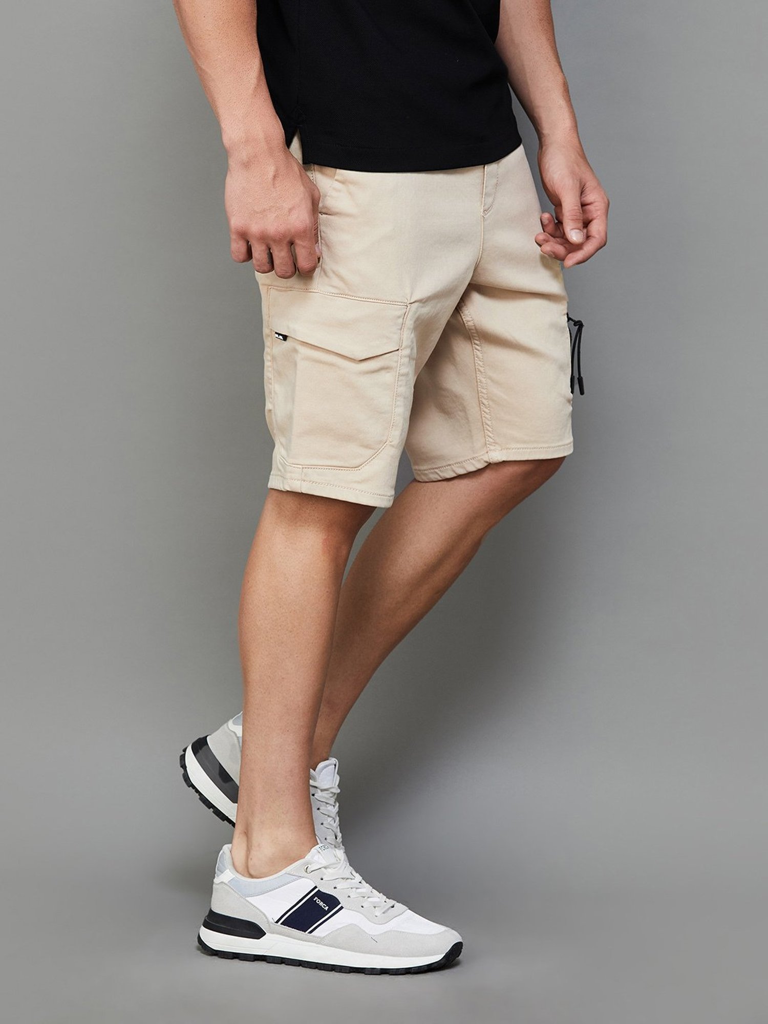 BOSSINI Beige Regular Fit Cargo Shorts