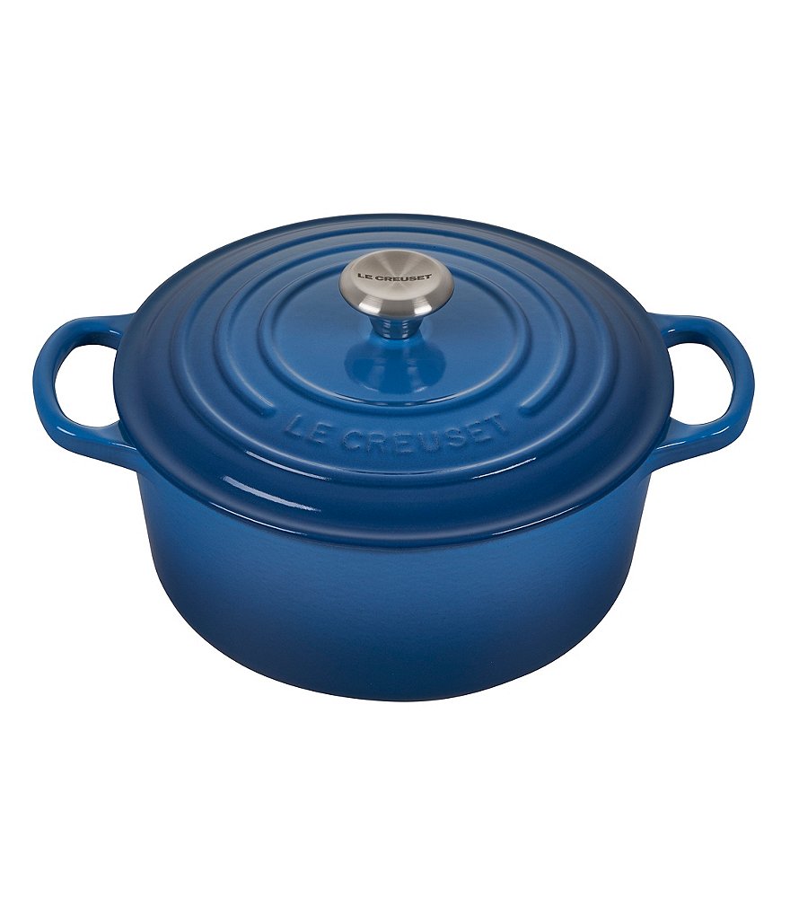 Le Creuset Signature 4.5-Quart Round Enameled Cast Iron Dutch Oven