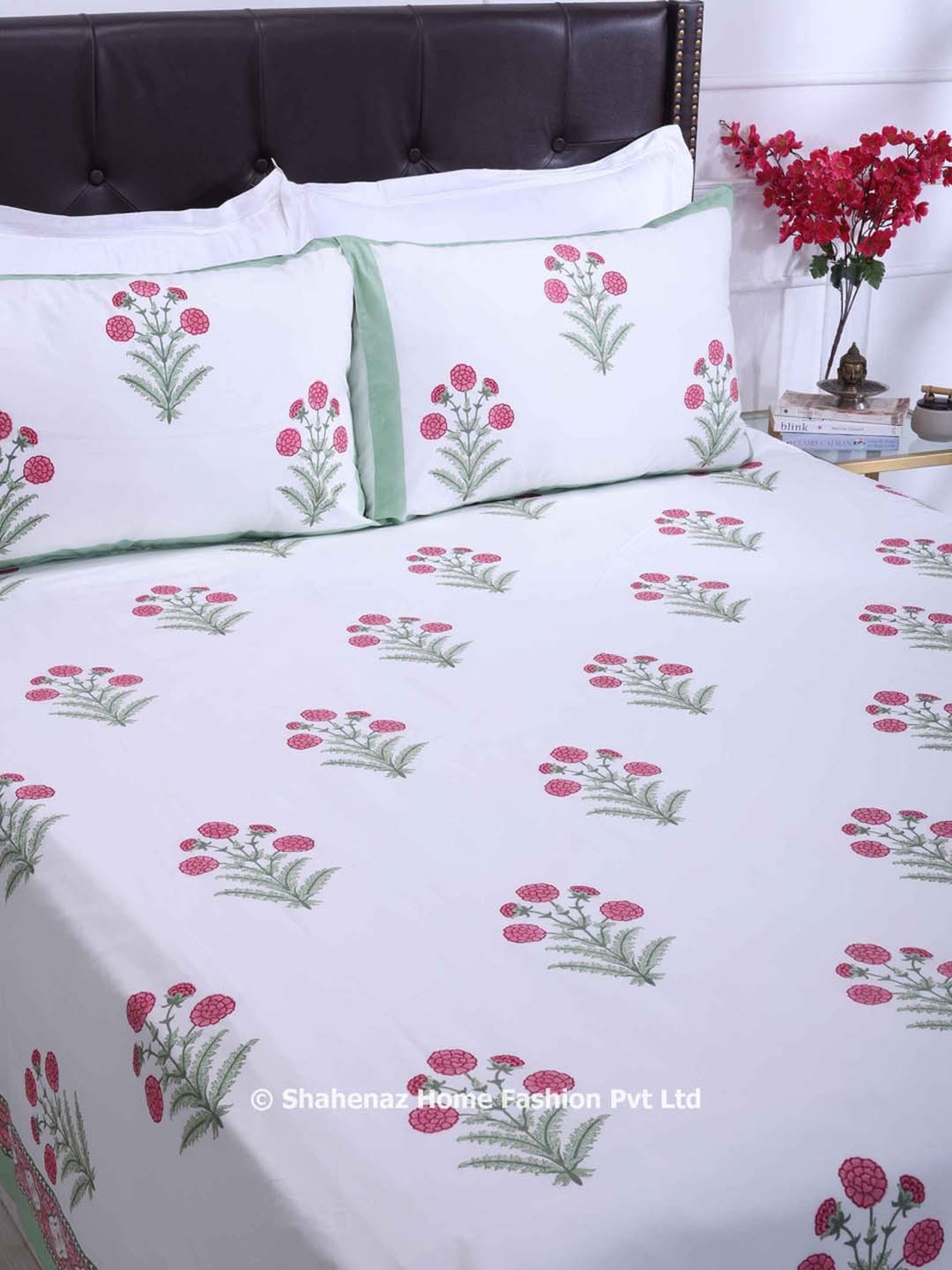 Shahenaz Pink & Green 220 TC Cotton Gul E Aasmeen Double Bedsheet with 2 Pillow Covers