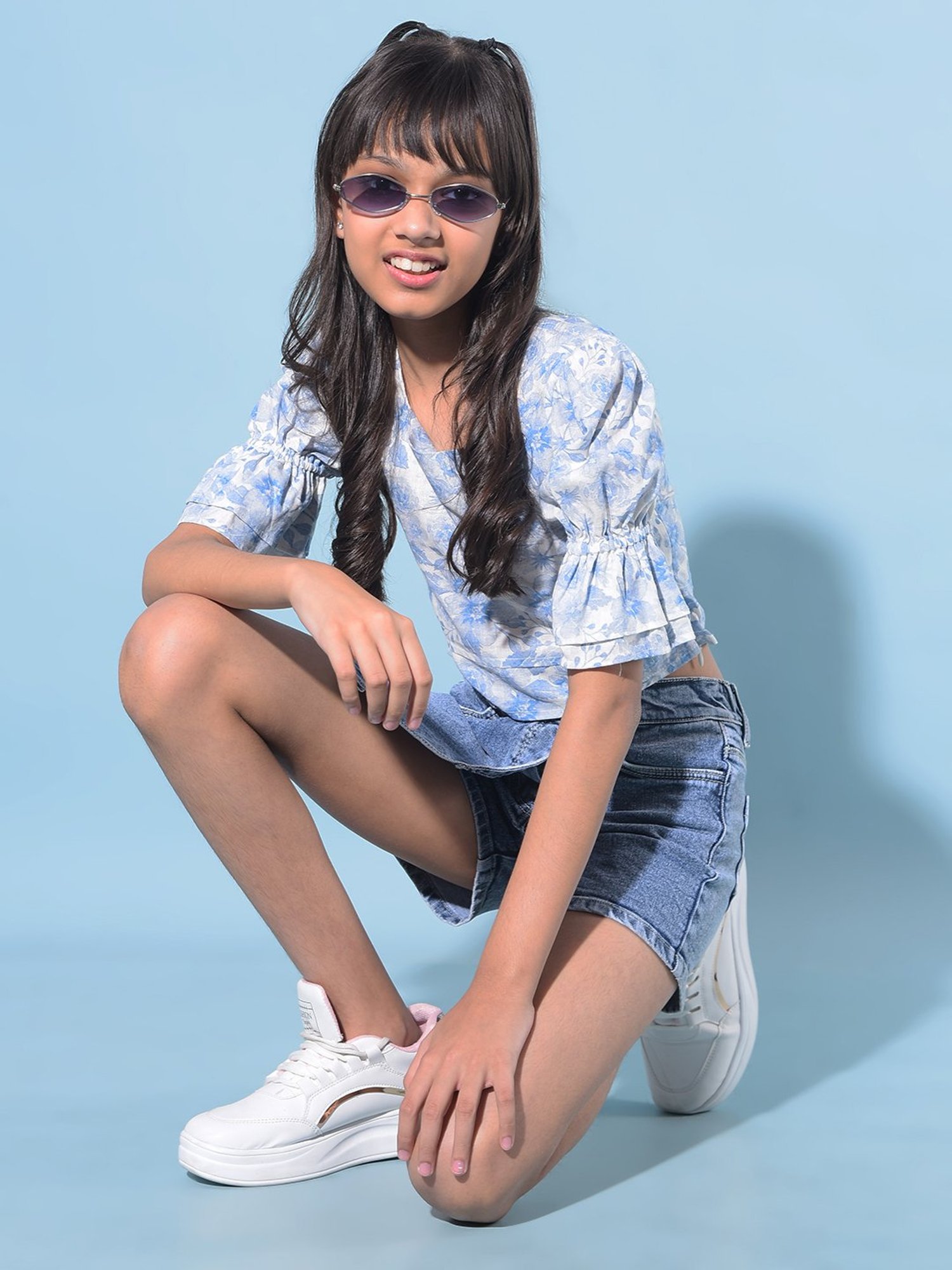 Crimsoune Club Kids Blue Floral Print Crop Top