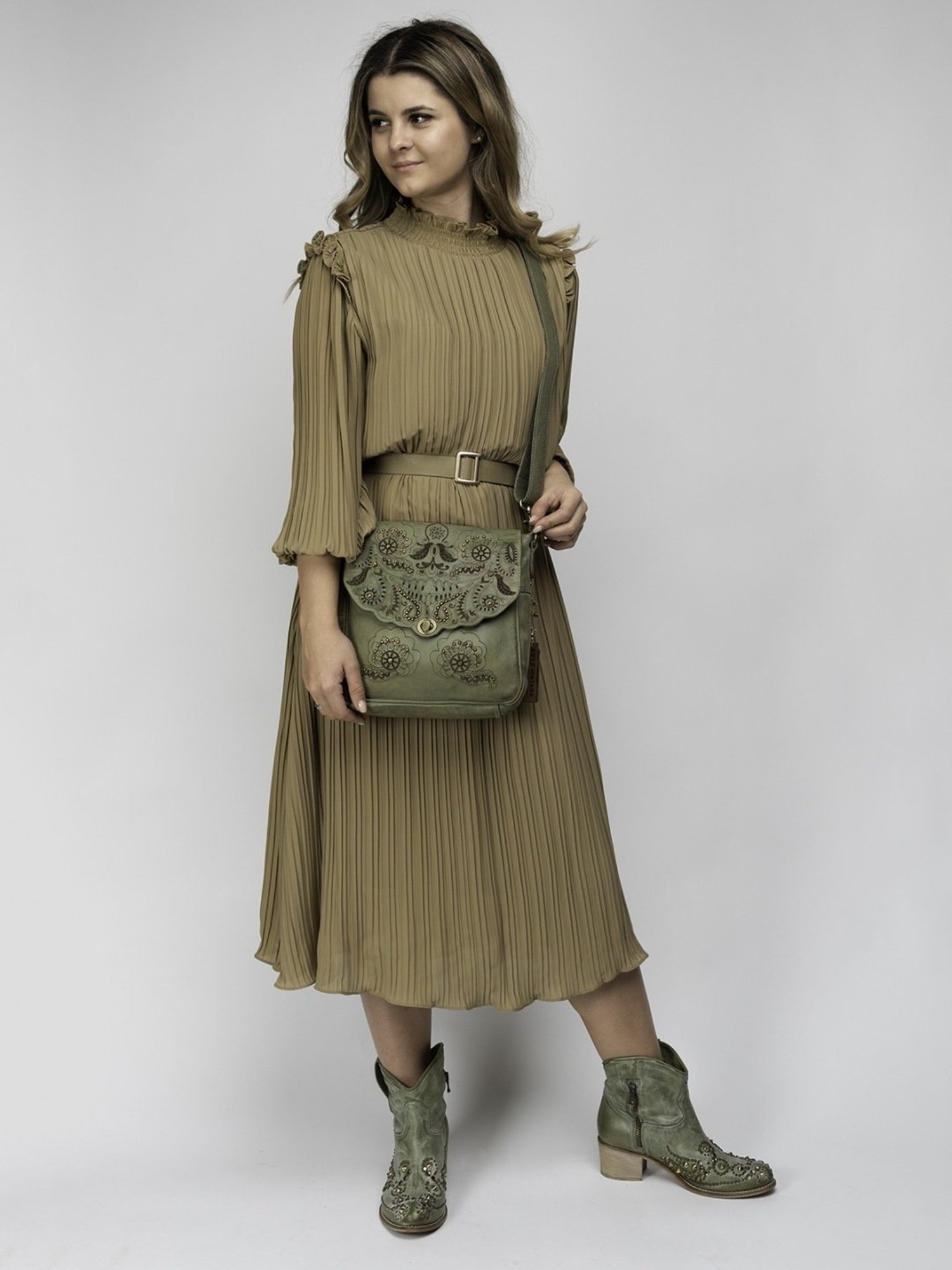 Art N Vintage Carob Olive Leather Textured Small Sling Handbag