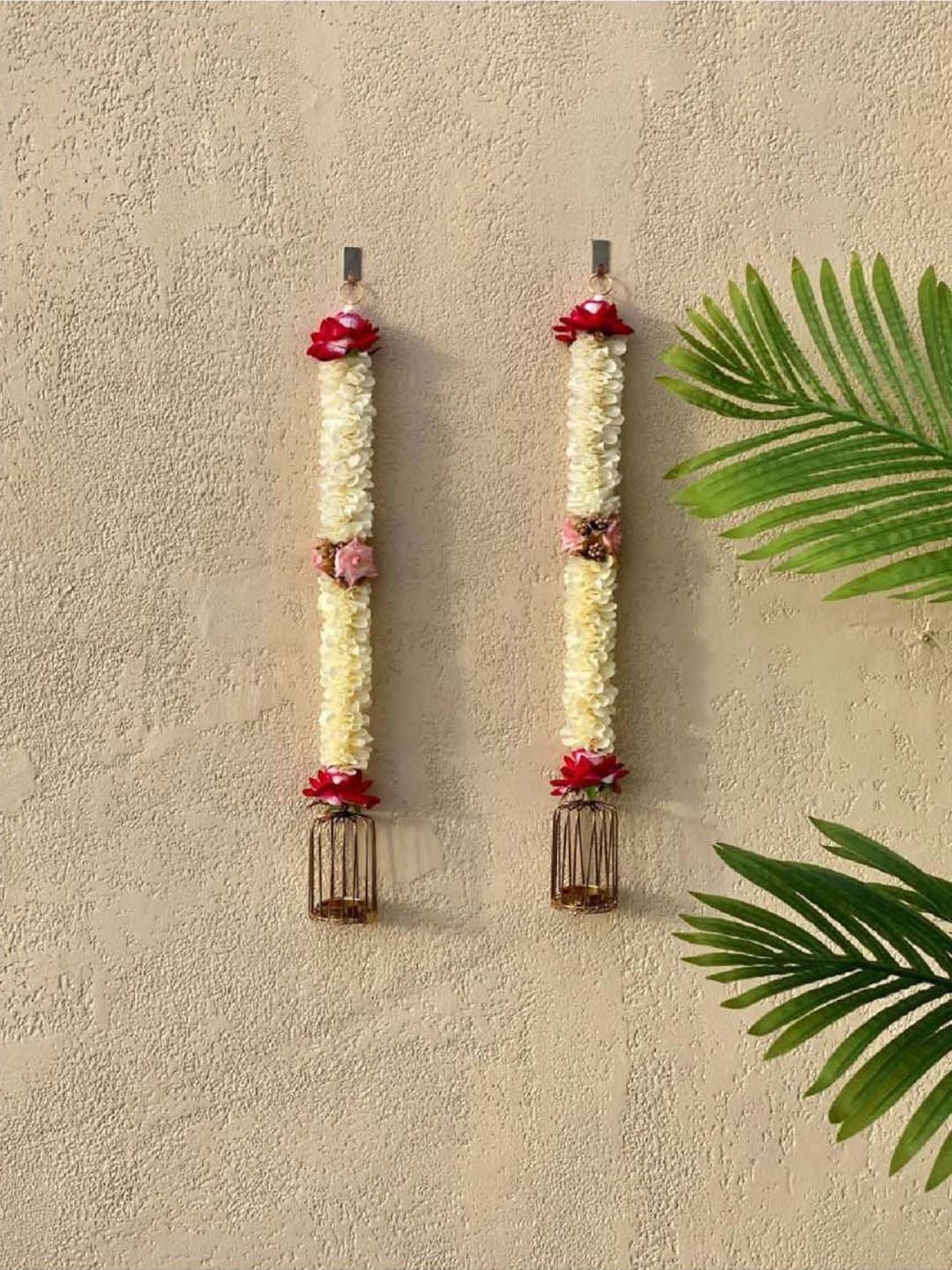 Mason Home Multicolor Floral Festive Latkan No - 1066 (Set of 2)