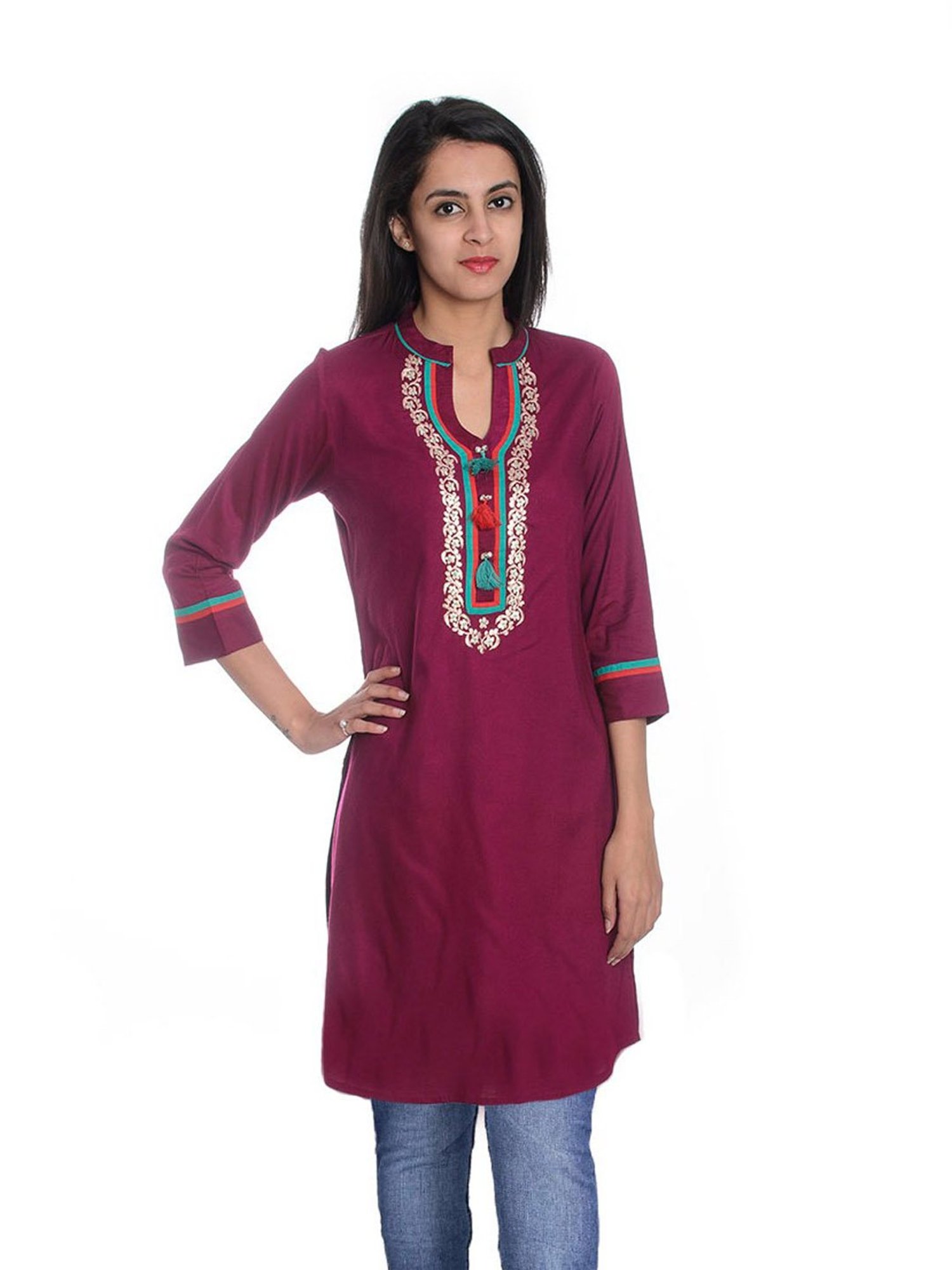 Geroo Jaipur Maroon Yoke Design Straight Rayon Kurti