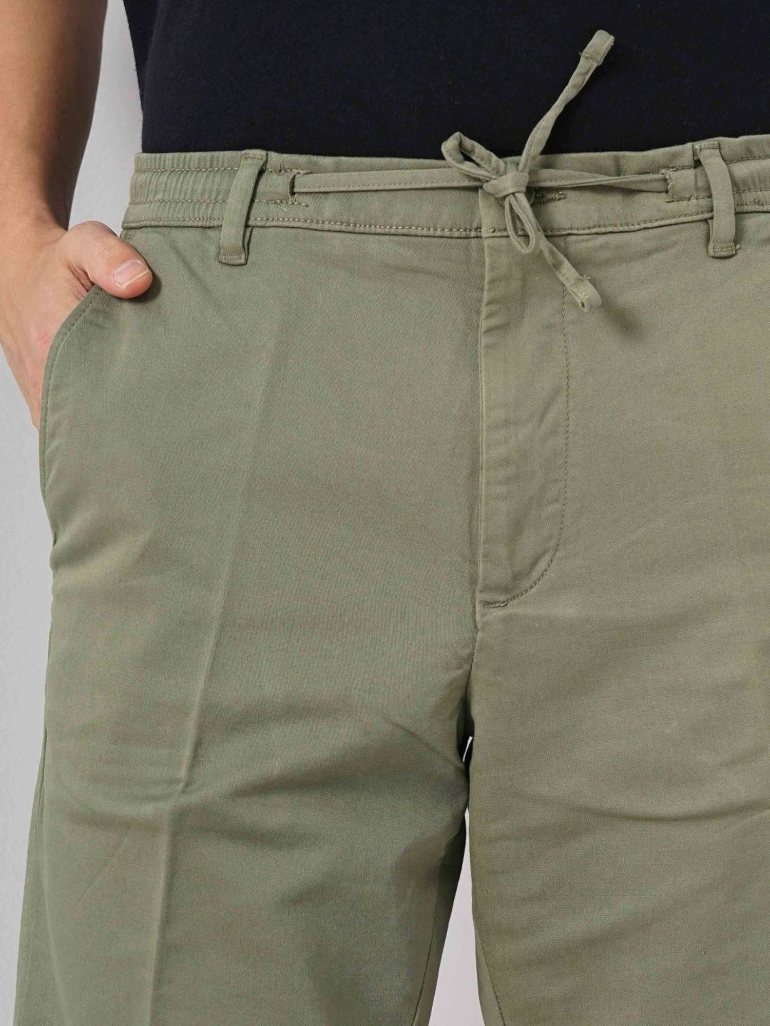 Celio Vert Loose Fit Shorts